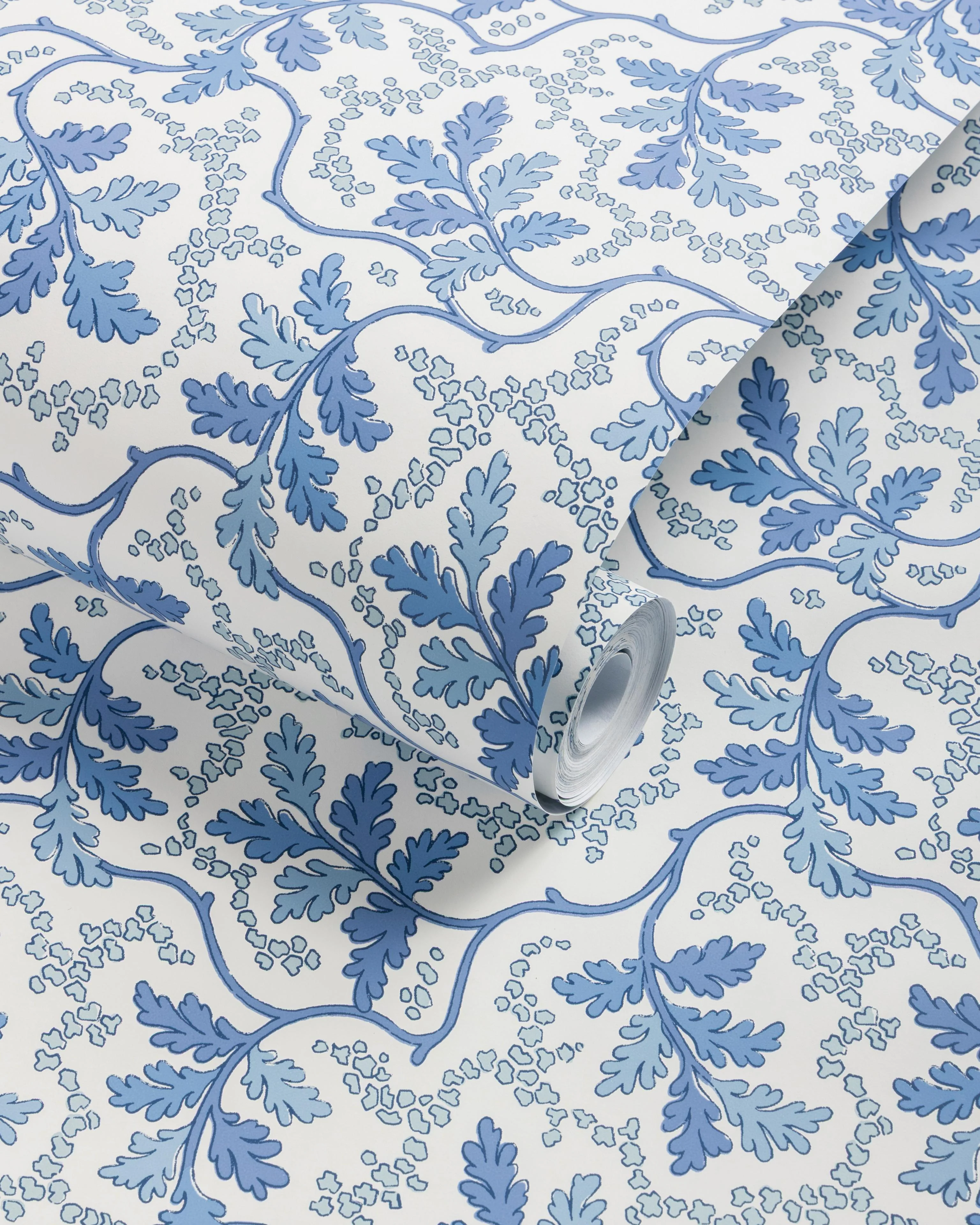 Brunschwig & Fils Aureille Blue Wallpaper - Image 5