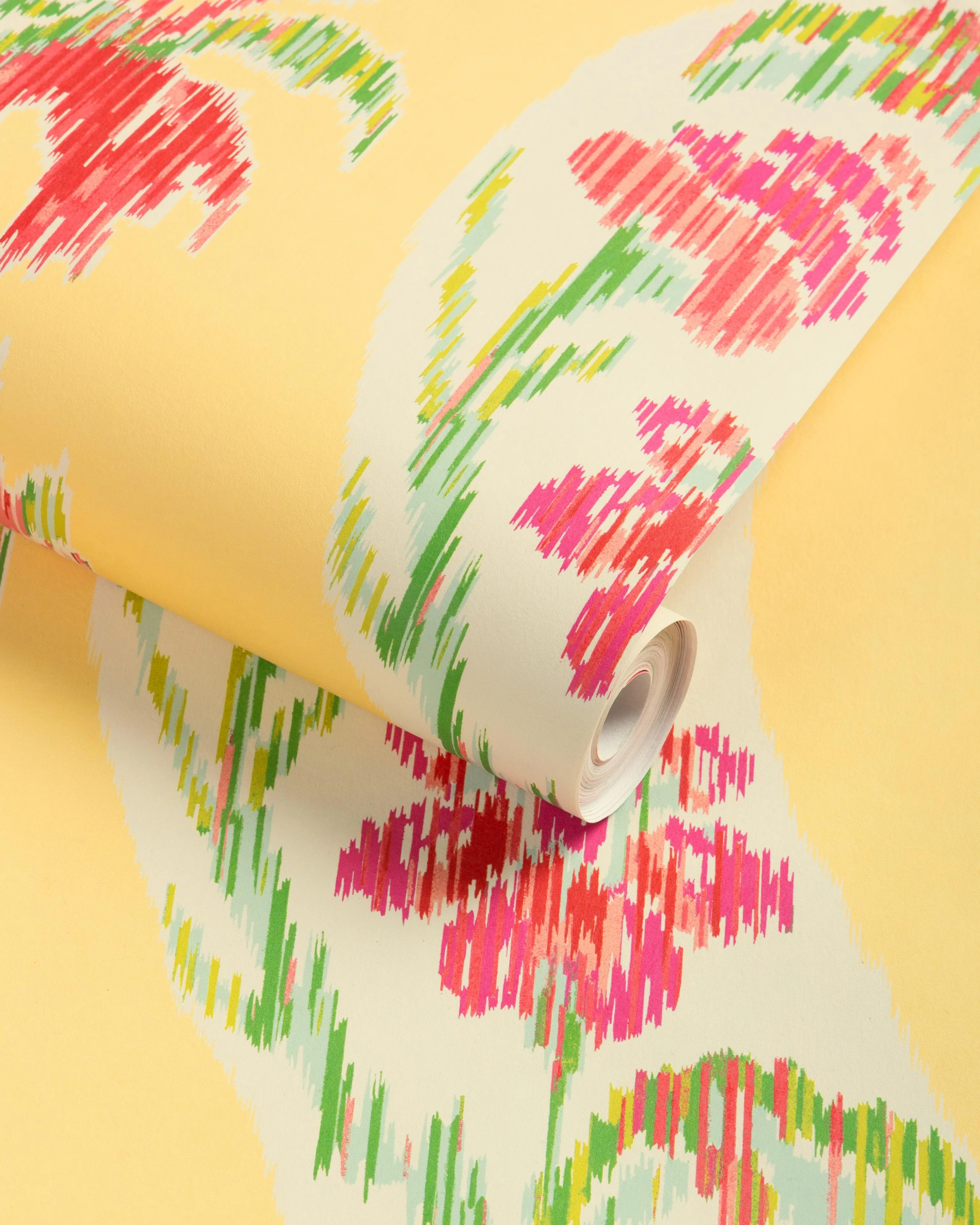 Brunschwig & Fils Loring Spring Wallpaper - Image 3