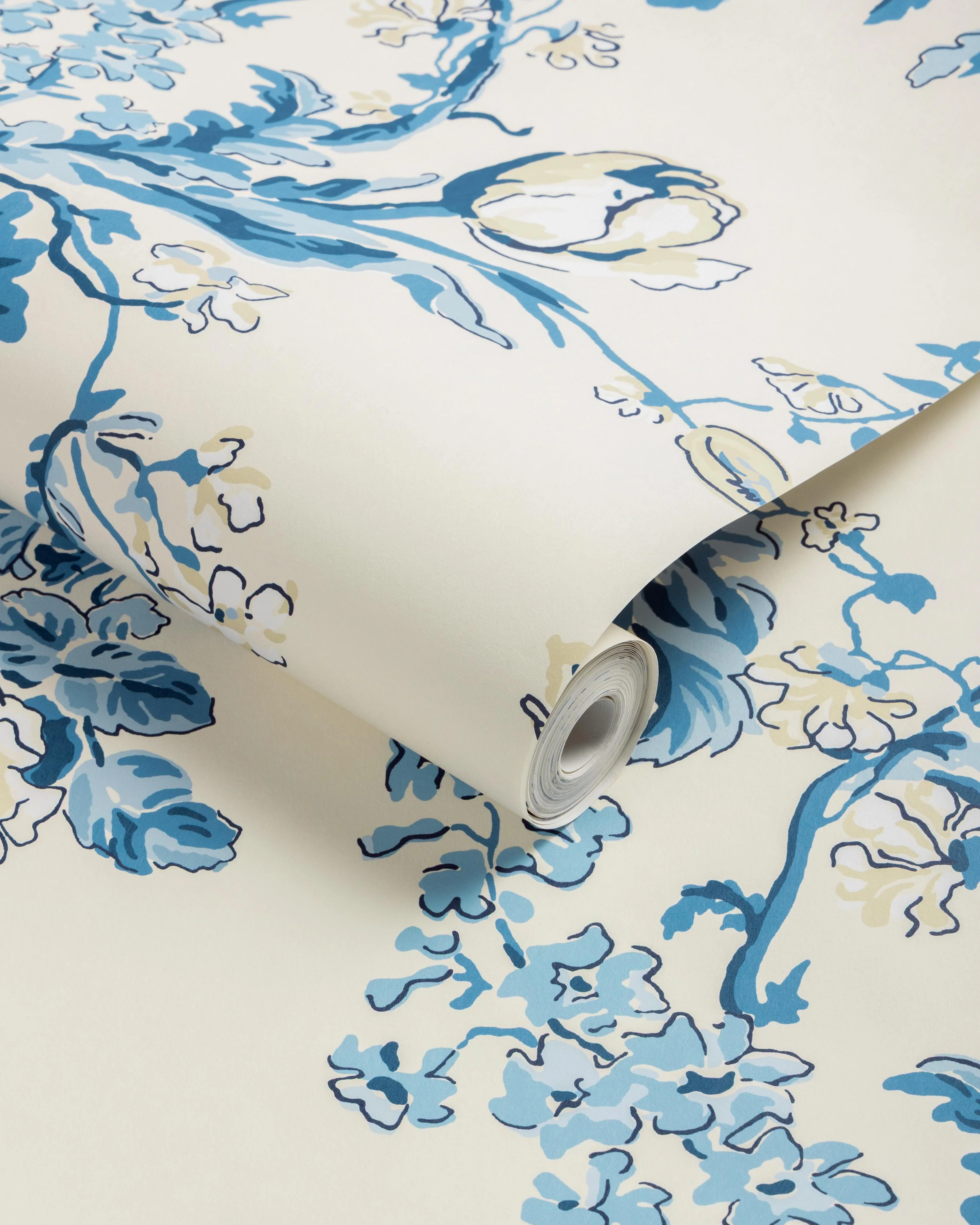Brunschwig & Fils Maintenon Blue Wallpaper - Image 6
