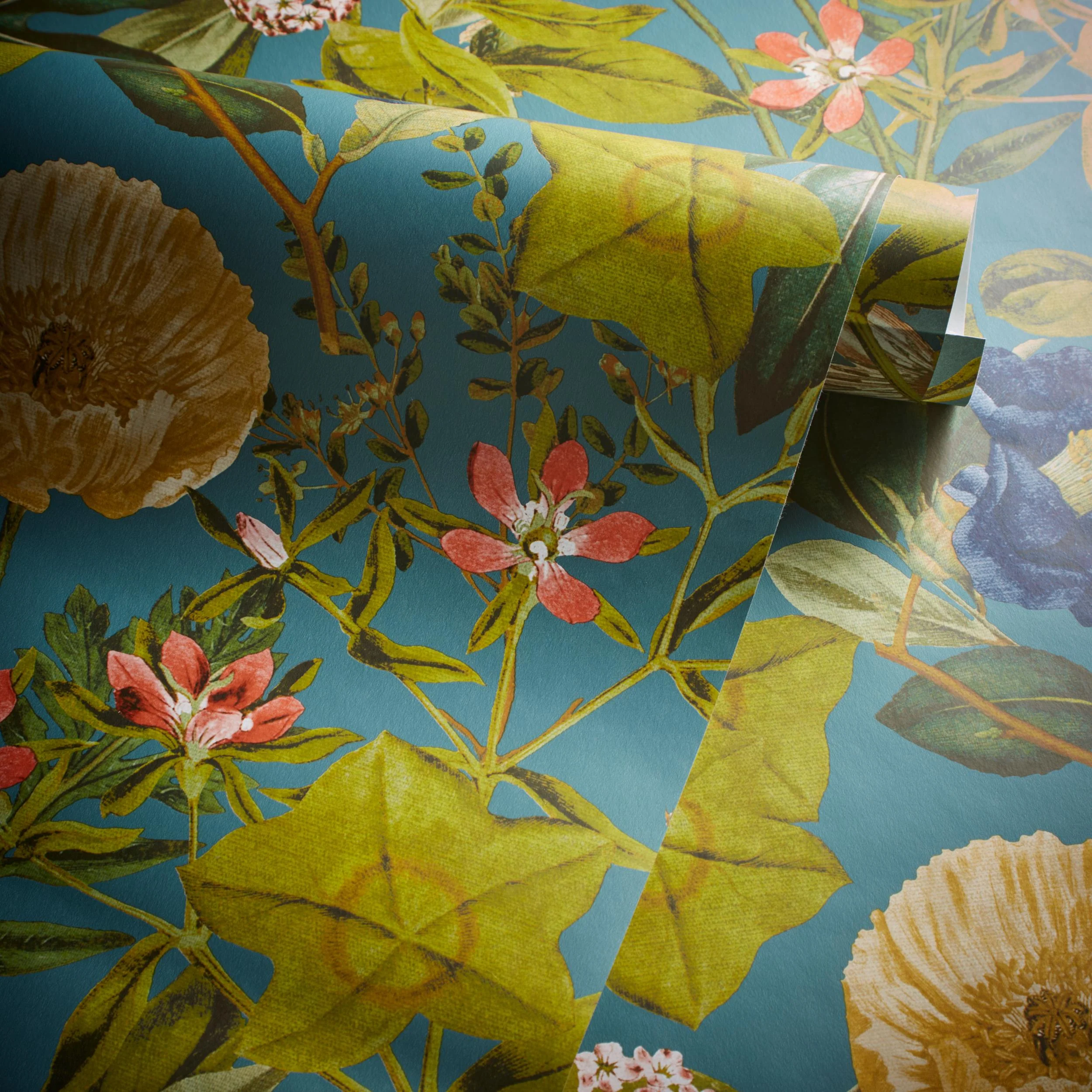 Clarke & Clarke Passiflora Chambray Wp Wallpaper - Image 3