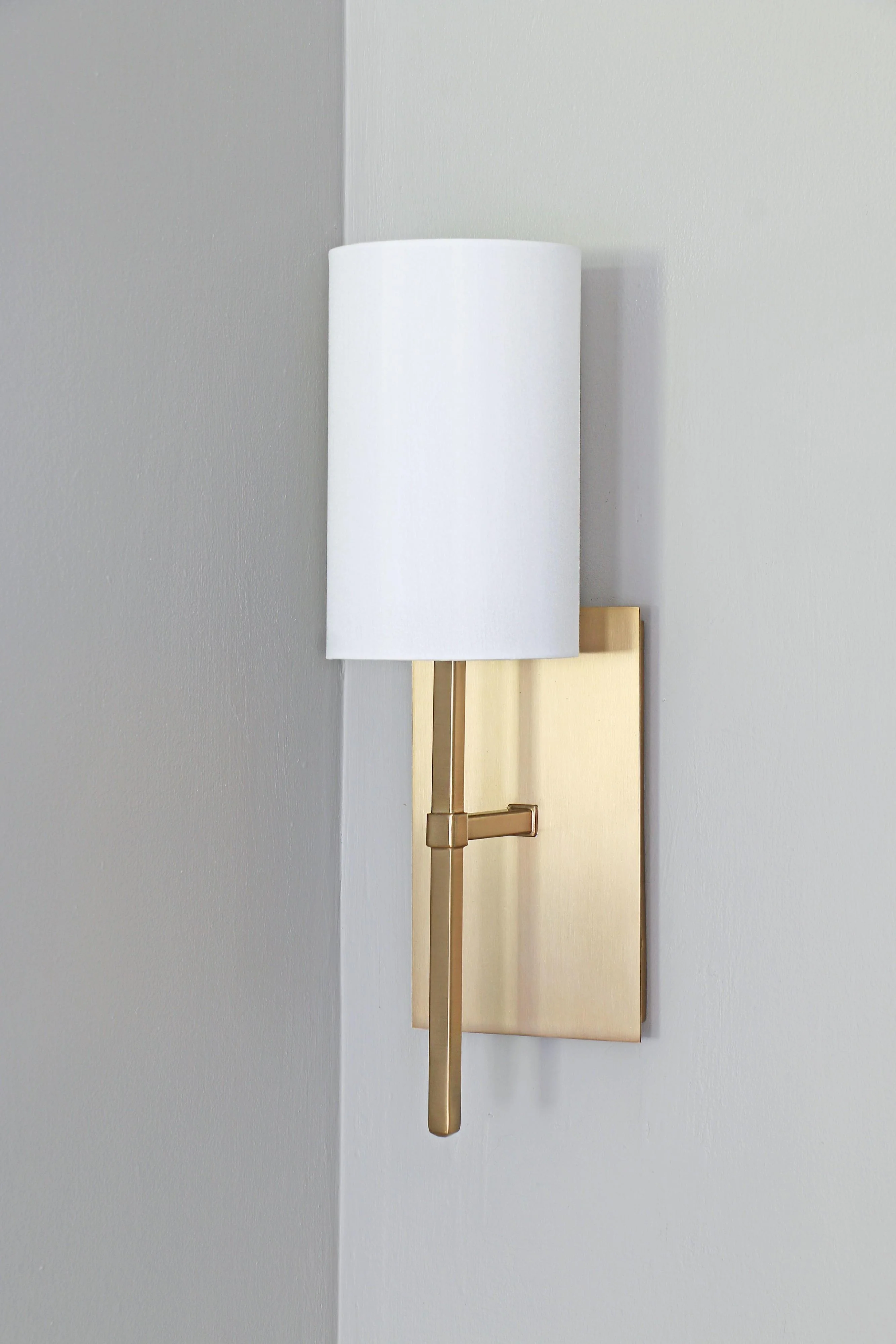Crystorama Veronica 5'' Aged Brass Sconce - Image 6