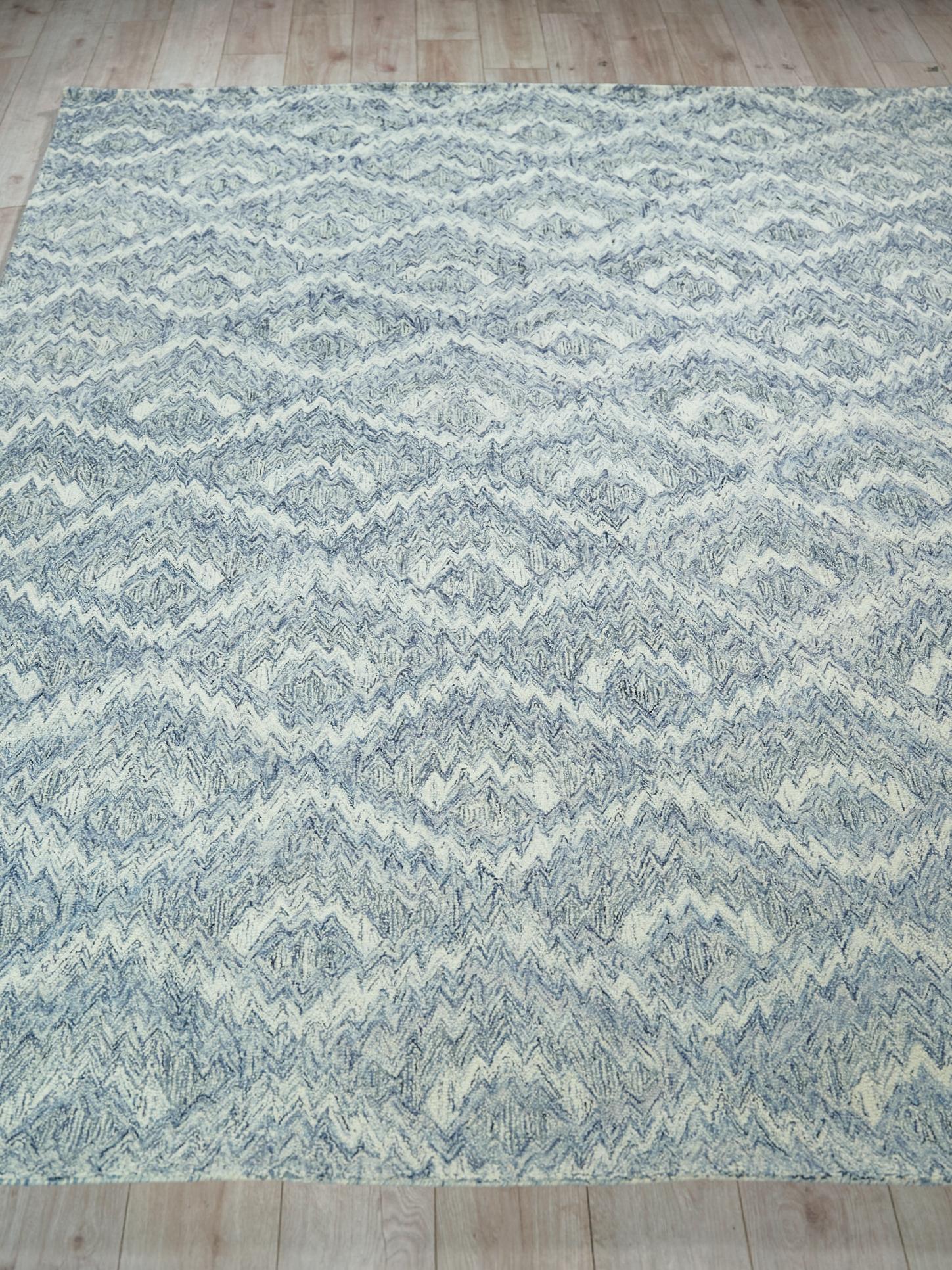 Exquisite Rugs Bargello 6815 Light Blue New Zealand Wool Hand-Tufted 9' X 6' Area Rug - Image 4