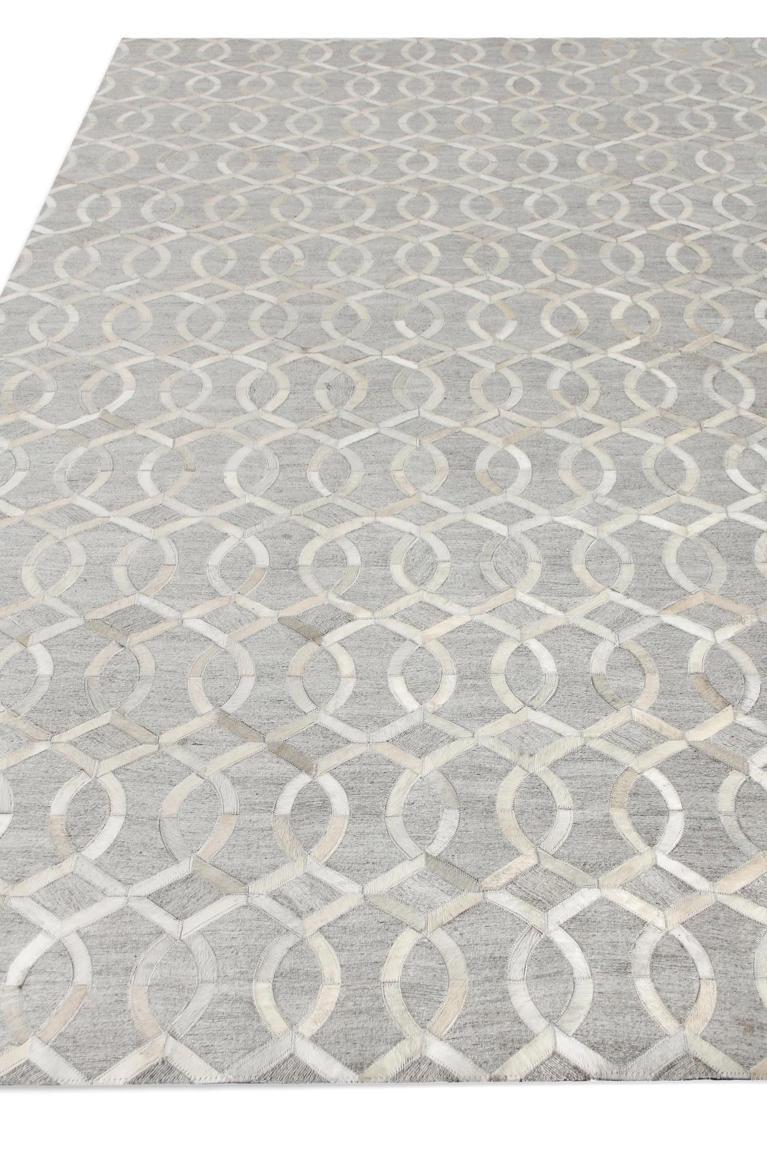 Exquisite Rugs Berlin Hand Tufted Leather/Viscose In 3413 Silver/Ivory 8' X 5' Area Rug - Image 2