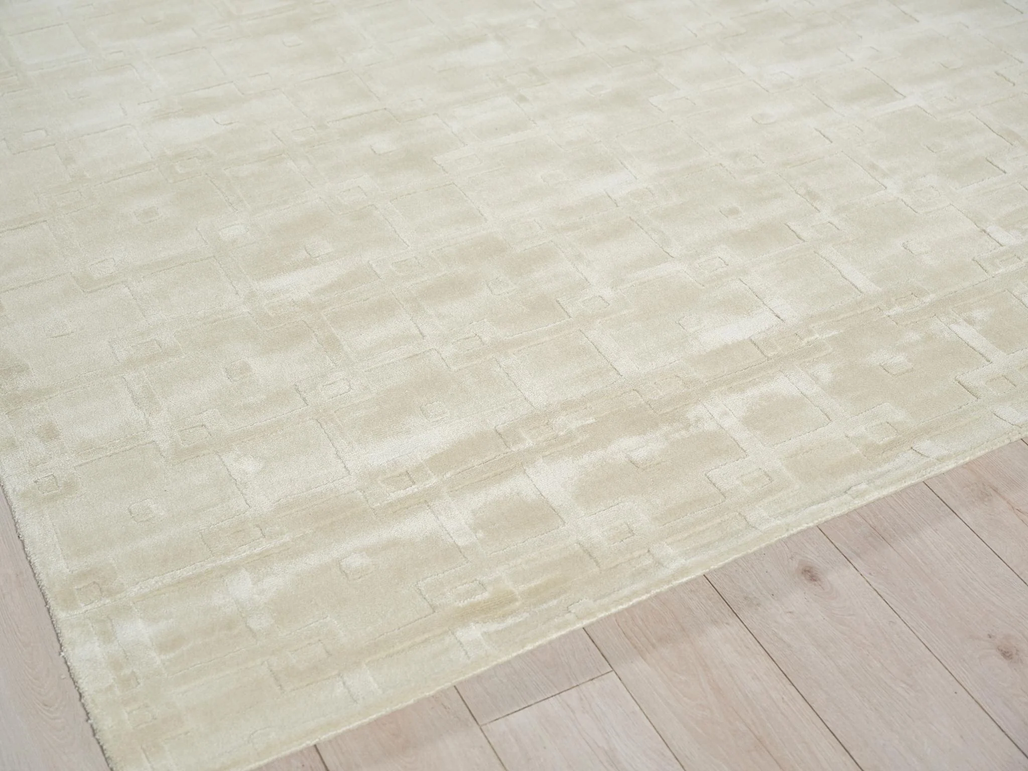 Exquisite Rugs Camora Modern Handmade Silky Nylon In 6755 Beige 14' X 14' Area Rug - Image 3