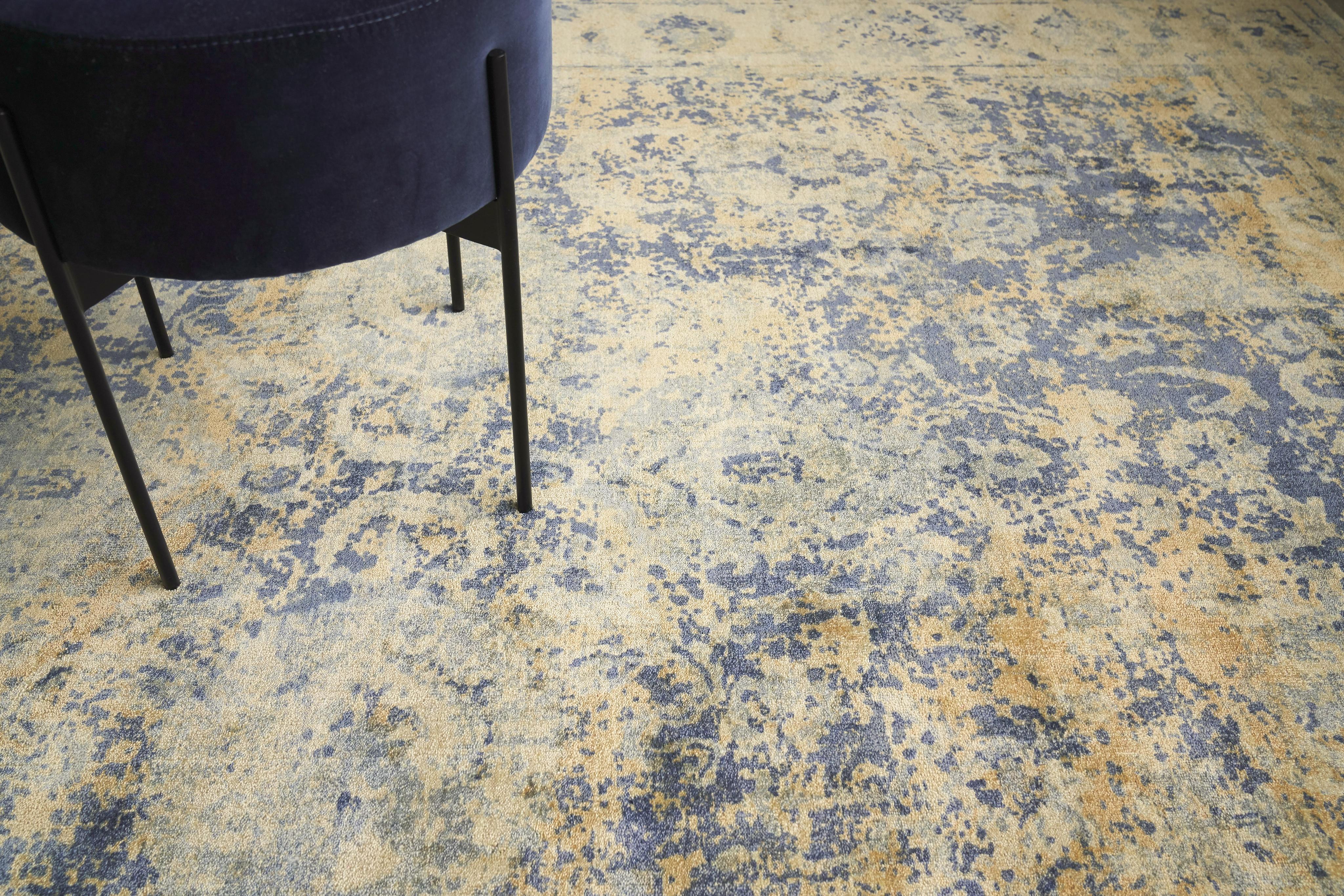 Exquisite Rugs Cassina Hand Loomed Bamboo Silk In 3906 Blue/Beige 15' X 12' Area Rug - Image 2