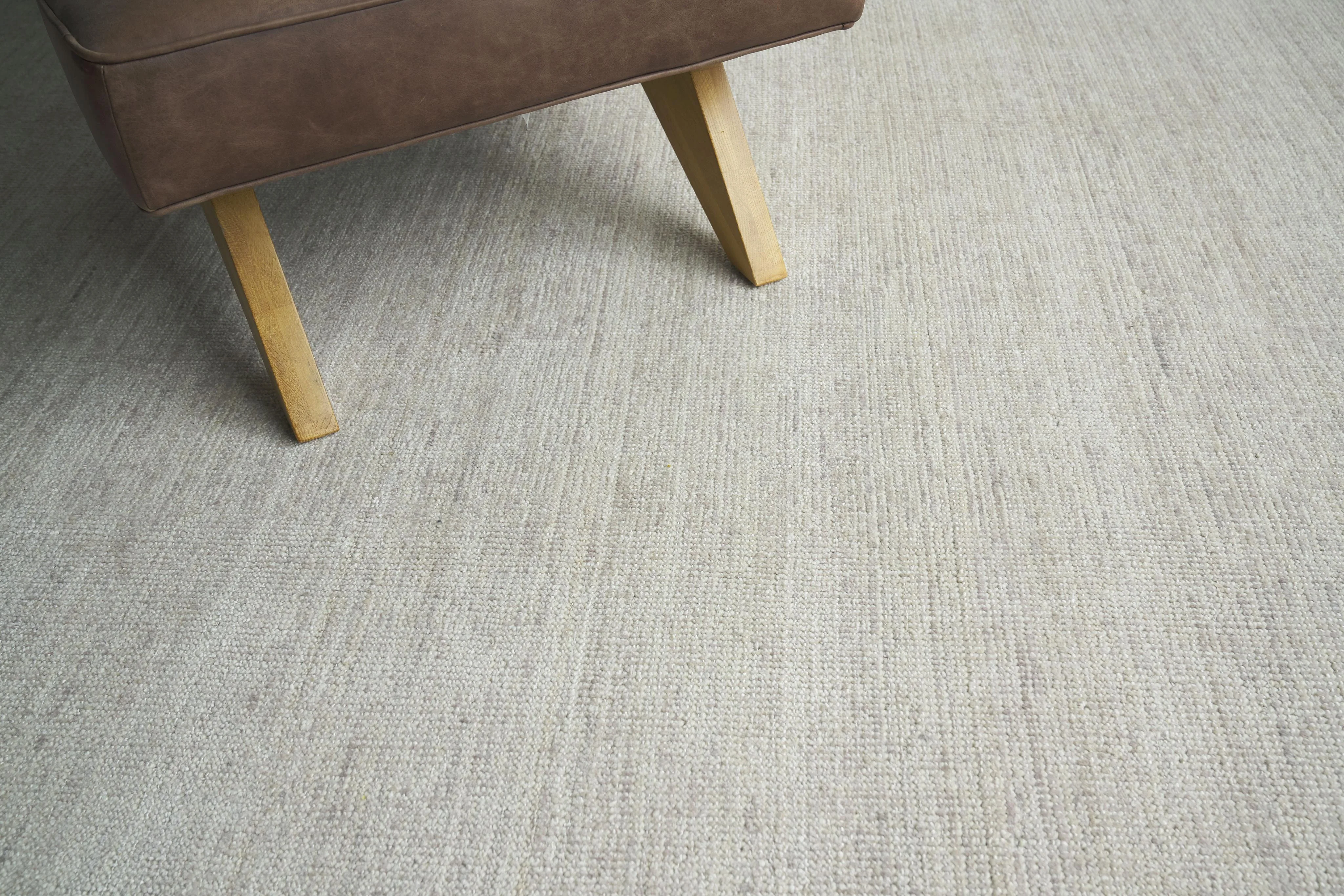 Exquisite Rugs Catalina Hand-Loomed Wool/Bamboo Silk 5214 Silver 15' X 15' Area Rug