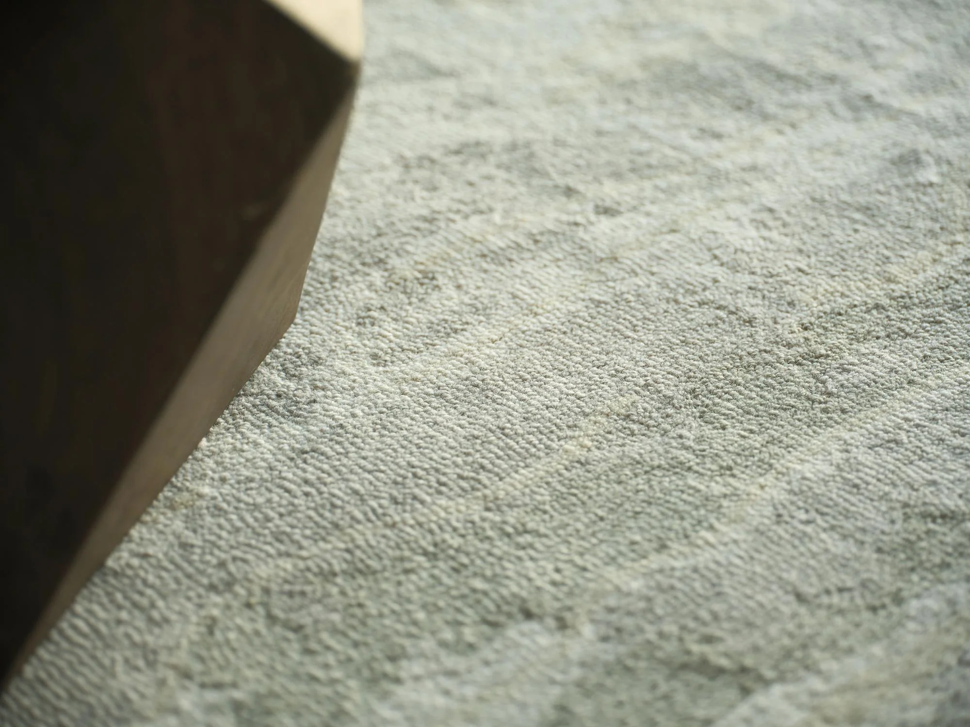 Exquisite Rugs Exquisite Rugs Cortero Handmade Hand Tufted New Zealand Wool Green/Ivory 15' X 12' Area Rug - Image 8