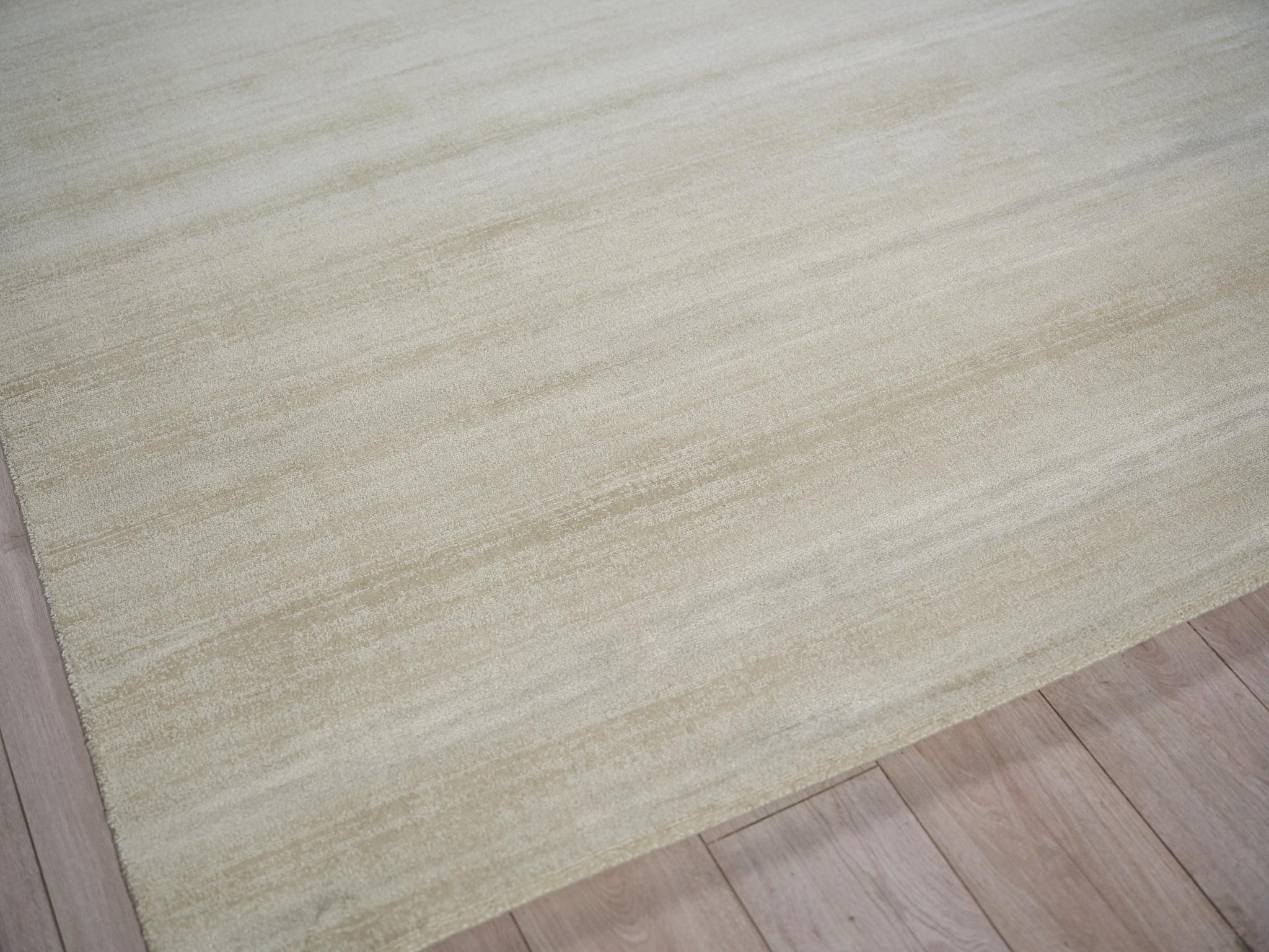Exquisite Rugs Exquisite Rugs Martelli Modern Handmade Silky Nylon In 6517 Light Beige 5' X 4' Area Rug - Image 3