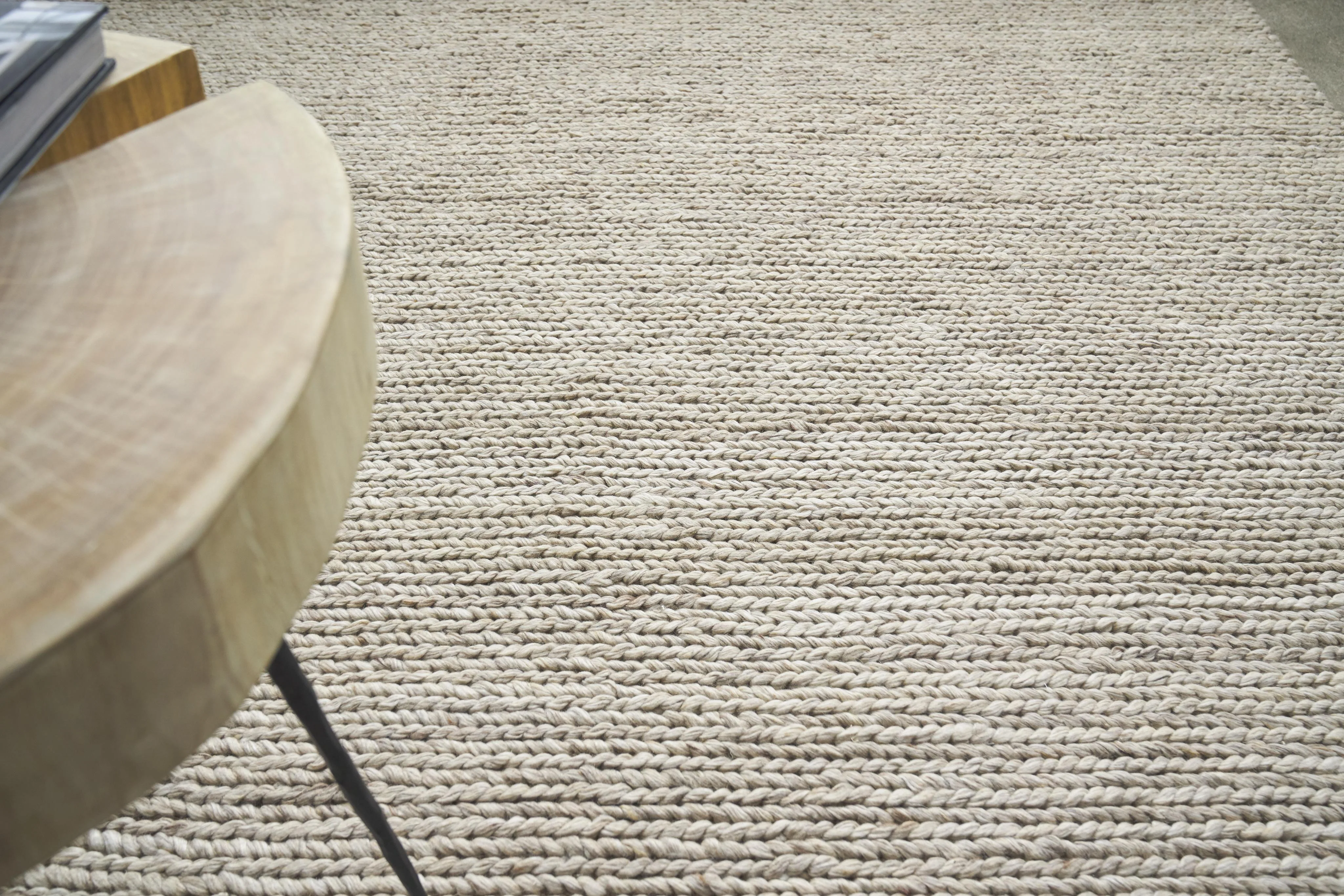 Exquisite Rugs Lauryn Handwoven Polyester/Cotton 3861 Beige 15' X 12' Area Rug - Image 2