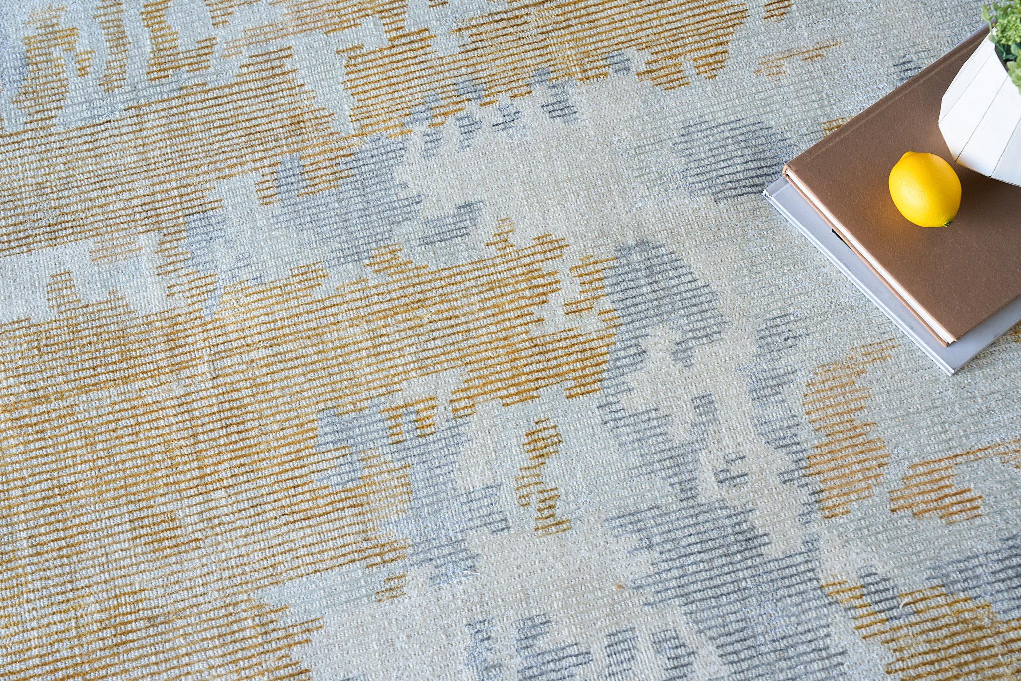 Exquisite Rugs Mineral Hand-Loomed Wool/Bamboo Silk 5361 Silver/Gold 12' X 9' Area Rug - Image 2