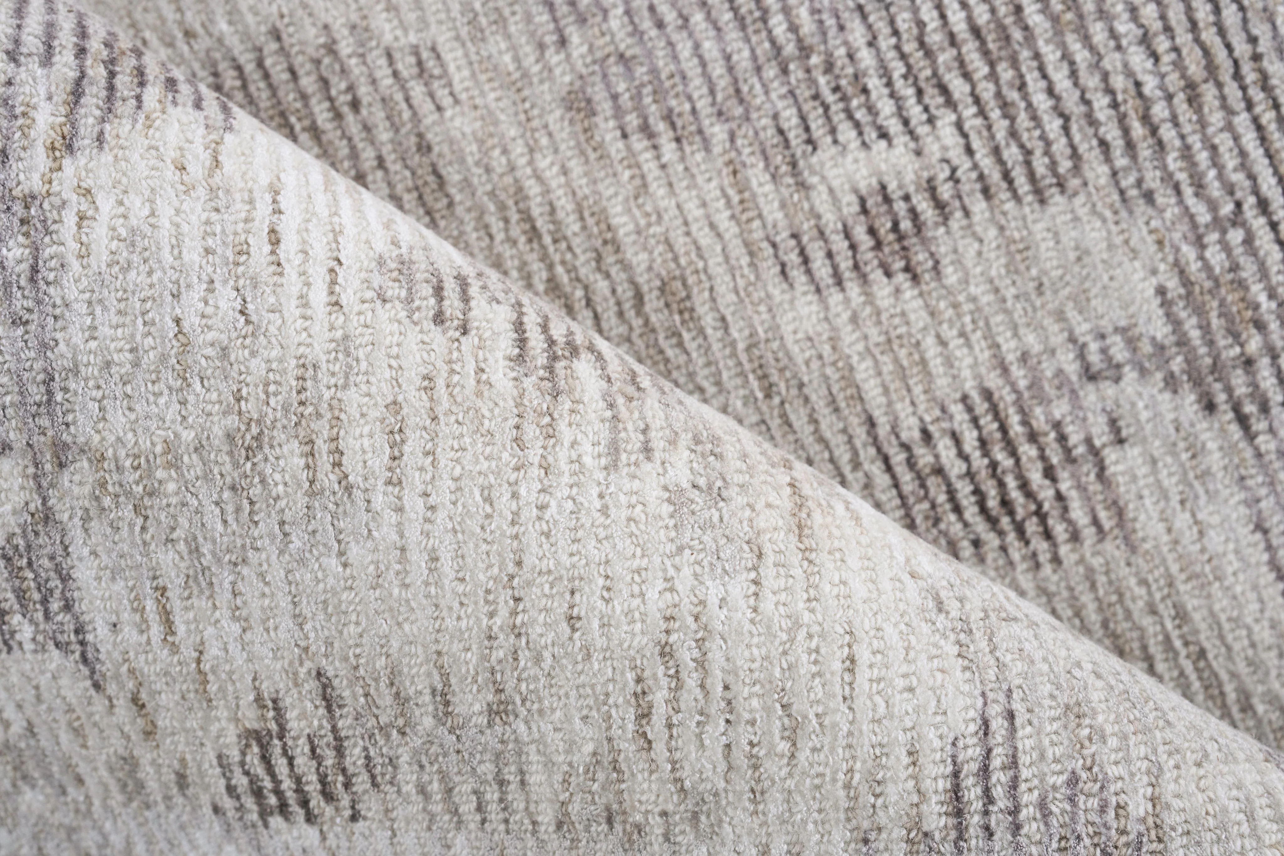 Exquisite Rugs Mineral Hand-Loomed Wool/Bamboo Silk 5639 Brown 14' X 10' Area Rug - Image 5