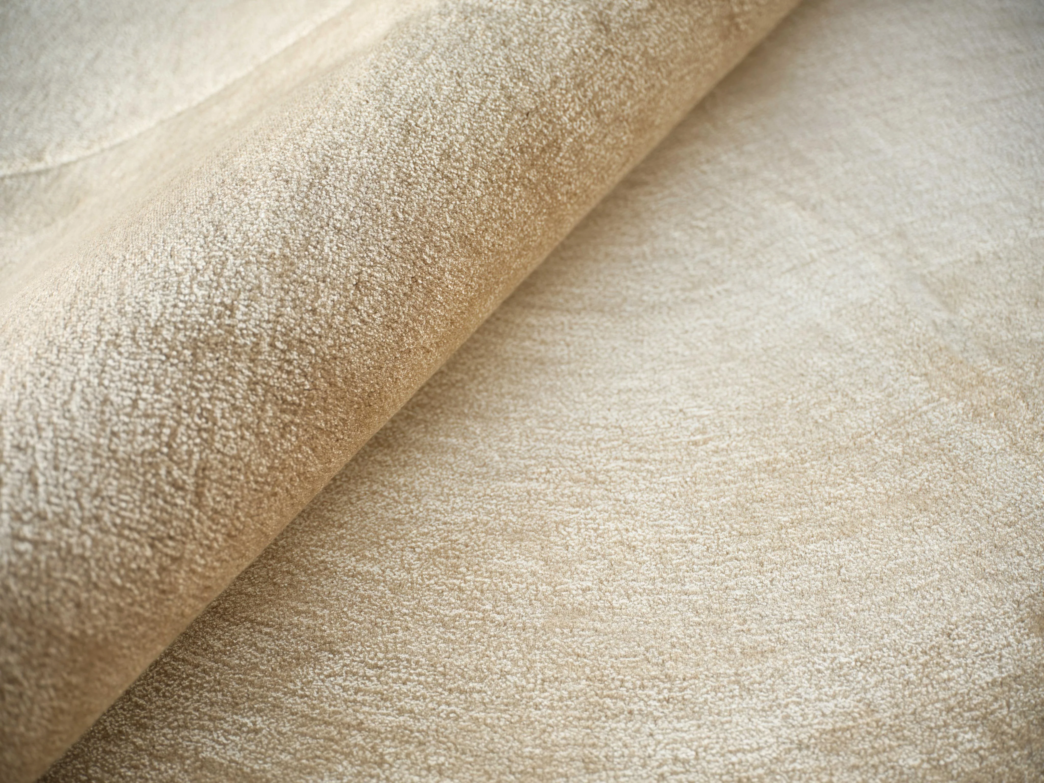 Exquisite Rugs Mitomo Hand Tufted Wool/Viscose In 7279 Light Beige/Ivory 15' X 12' Area Rug - Image 2