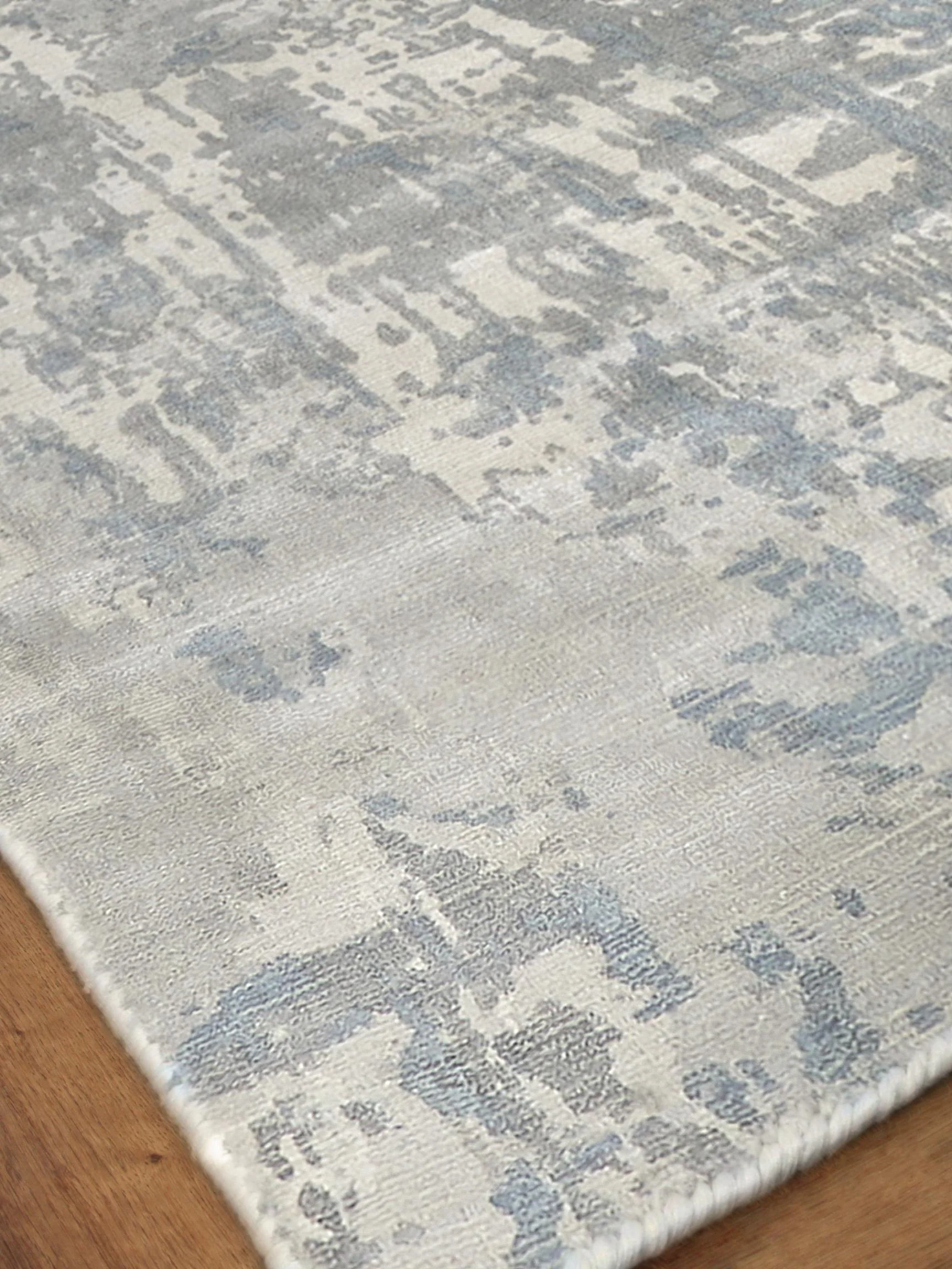 Exquisite Rugs Murano Hand-Loomed Wool/Bamboo Silk 4029 Silver/Blue 18' X 14' Area Rug - Image 3