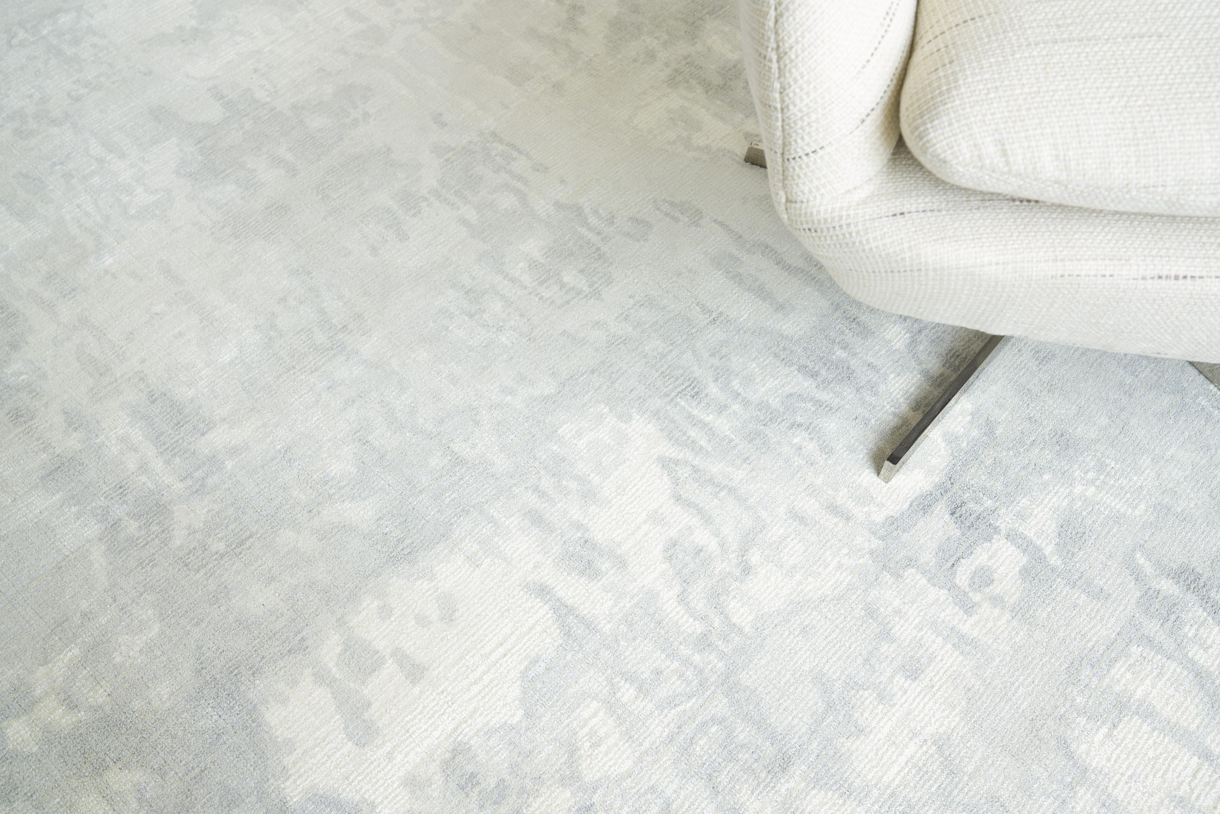 Exquisite Rugs Murano Hand-Loomed Wool/Bamboo Silk 4030 Silver 12' X 9' Area Rug - Image 7