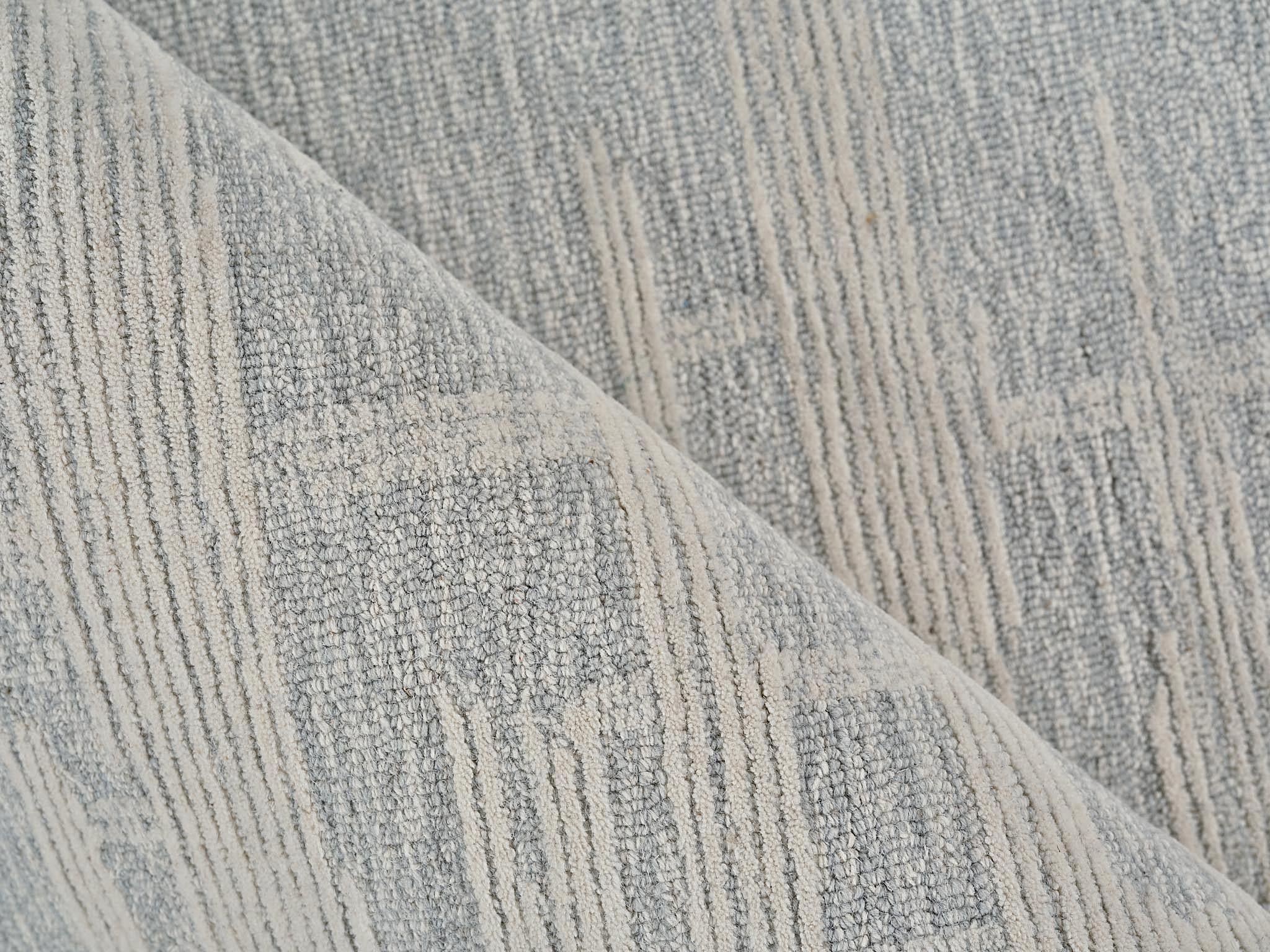 Exquisite Rugs Park City Handmade Hand-Tufted New Zealand Wool On Canvas 6841 Light Gray/Ivory 15' X 12' Area Rug - Image 5