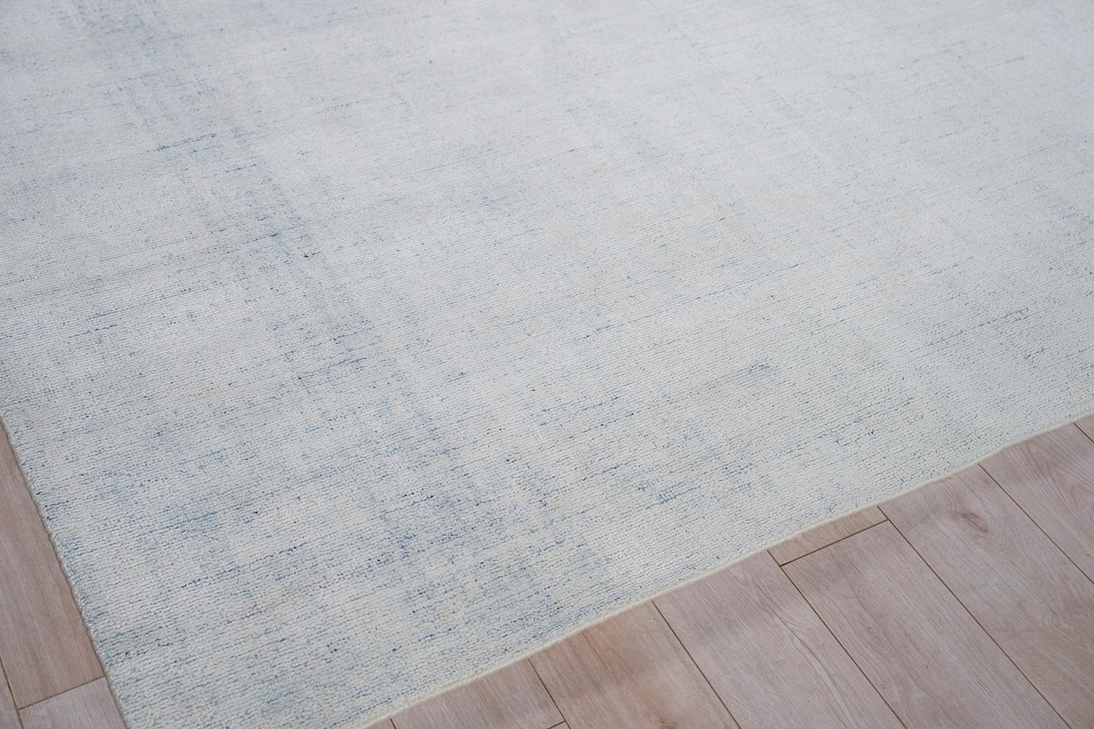 Exquisite Rugs Poliforma Handloomed Polyester 5918 Light Blue 15' X 12' Area Rug - Image 3