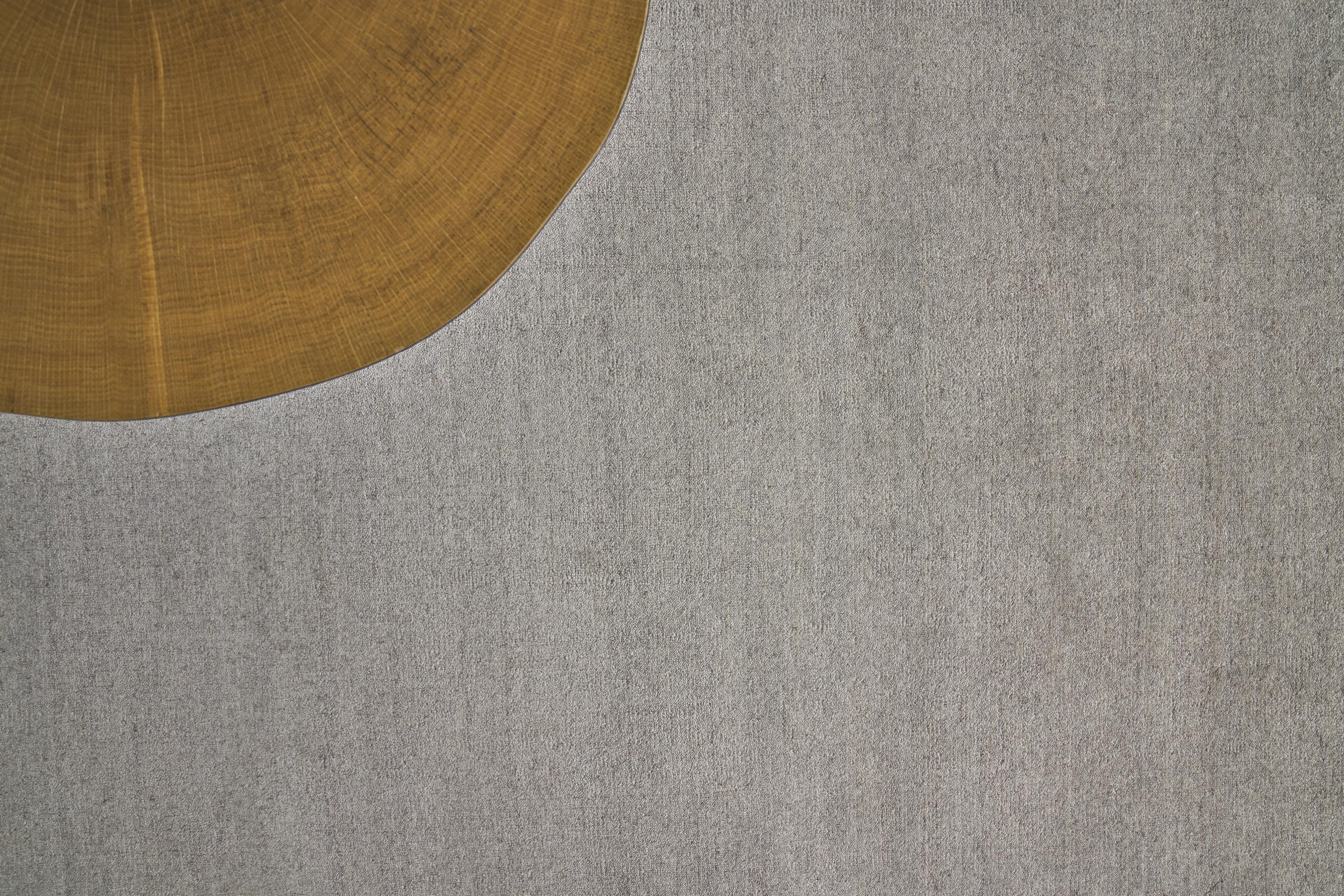 Exquisite Rugs Sanctuary Hand-Loomed Bamboo Silk/Wool 9996 Light Taupe 18' X 14' Area Rug - Image 5