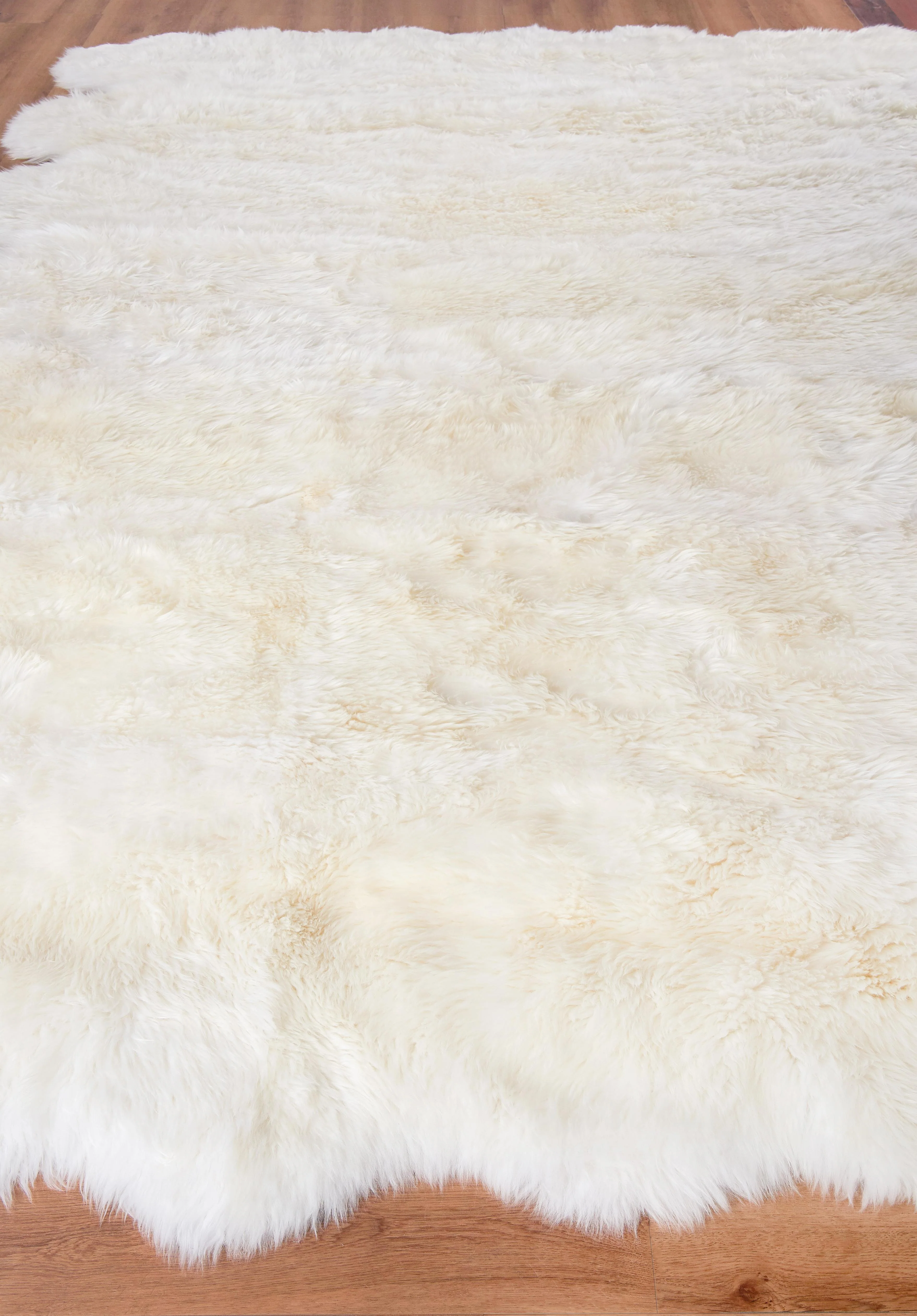 Exquisite Rugs Sheepskin Hand-Stitched 3855 Ivory 11' X 8' Area Rug - Image 2
