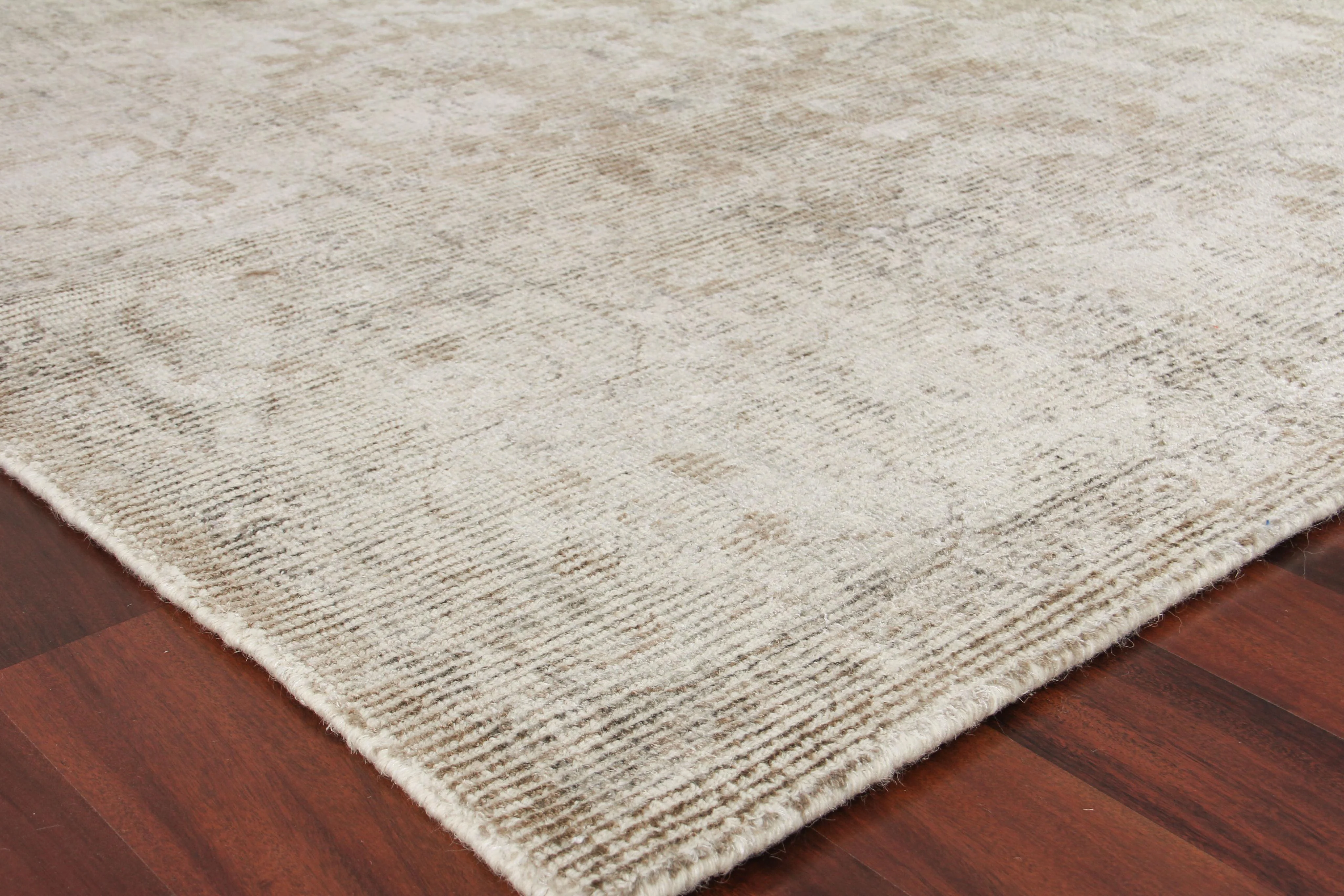 Exquisite Rugs Tuscany Hand-Loomed Wool/Bamboo Silk 4106 Brown 10' X 8' Area Rug - Image 3
