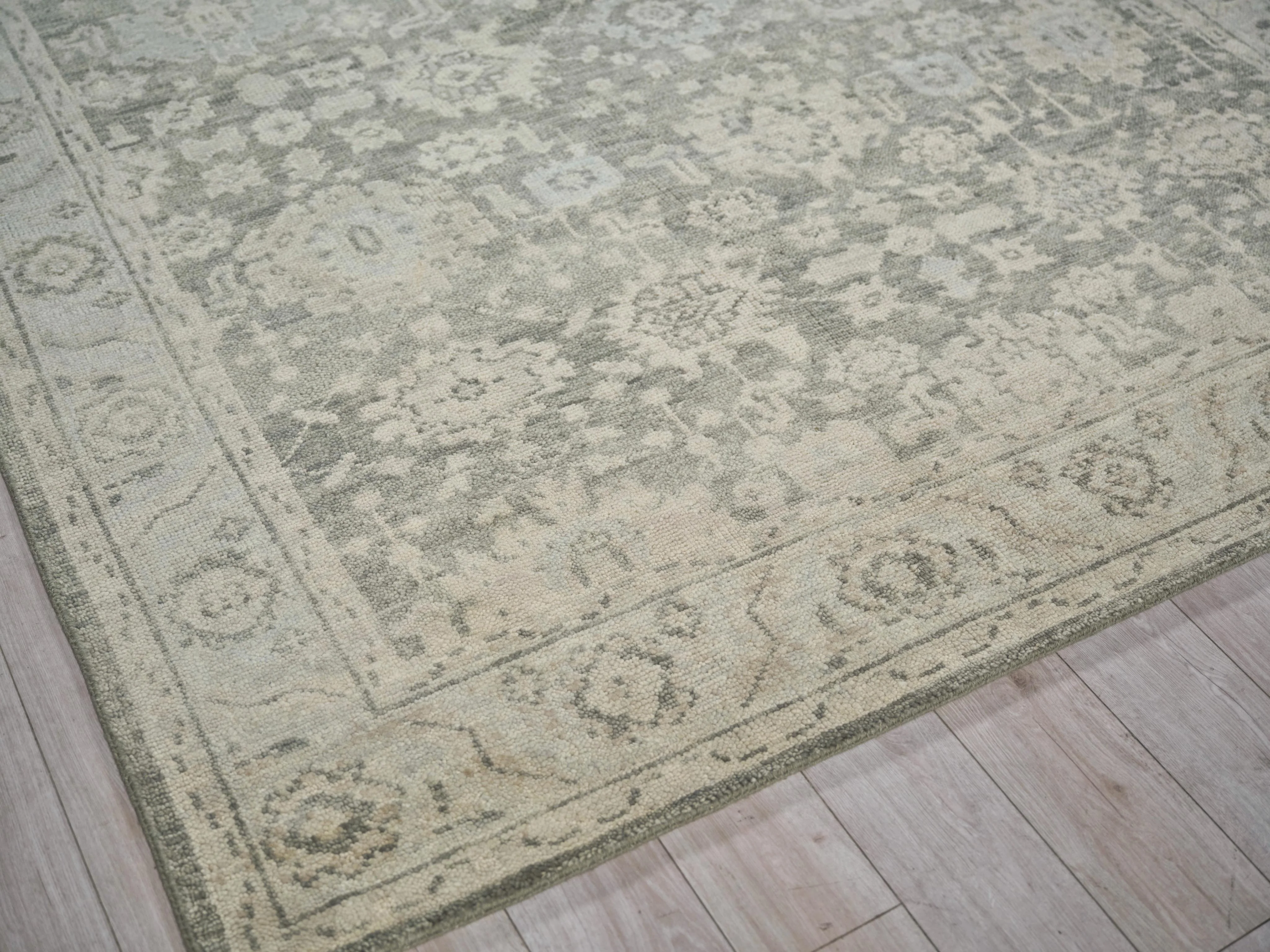 Exquisite Rugs Verano Hand Knotted New Zealand Wool In 7128 Graphite/Fog 6' X 4' Area Rug - Image 3