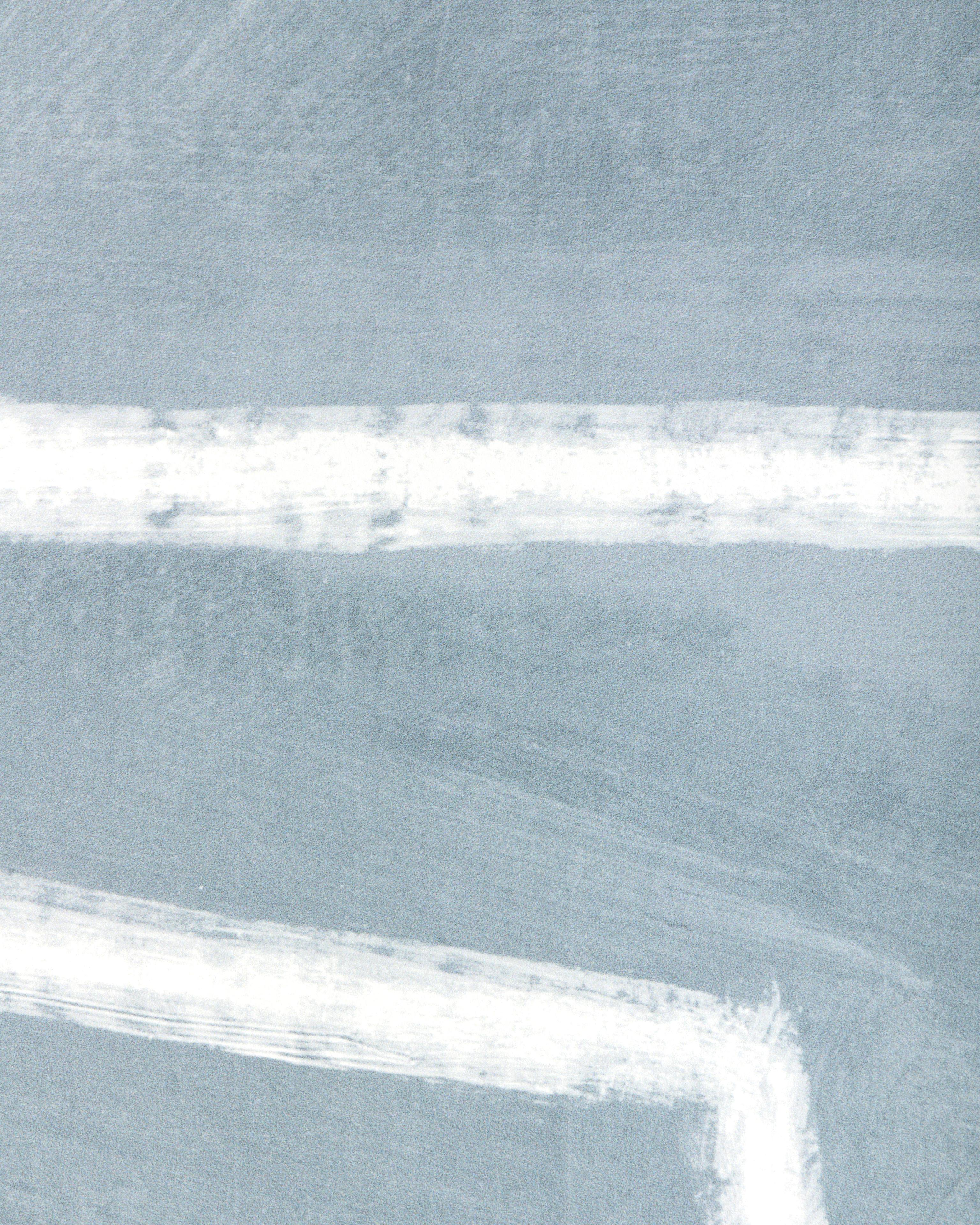 Kravet Chalka Sky Wallpaper - Image 4