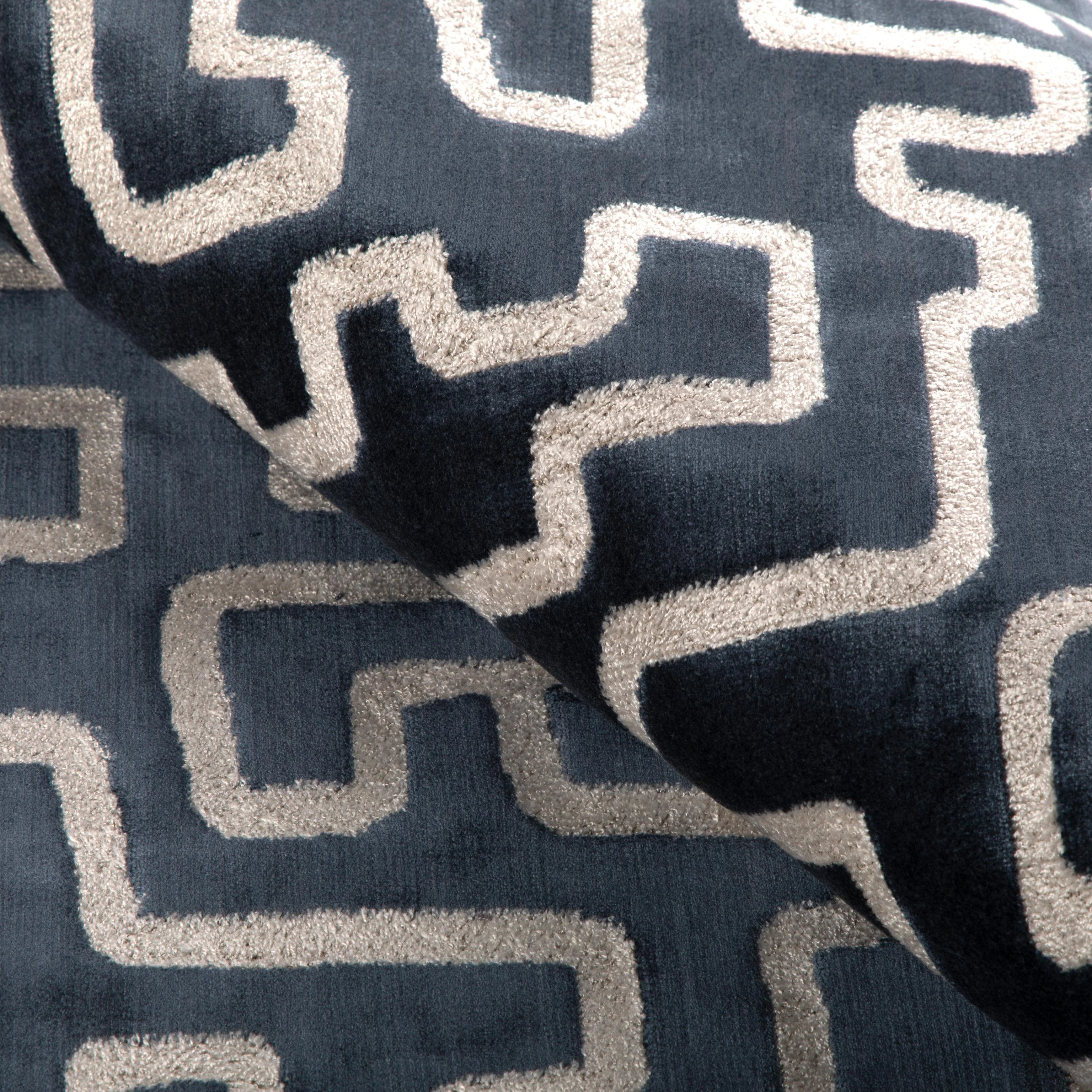 Kravet Design 37081 5 Upholstery Fabric - Image 4