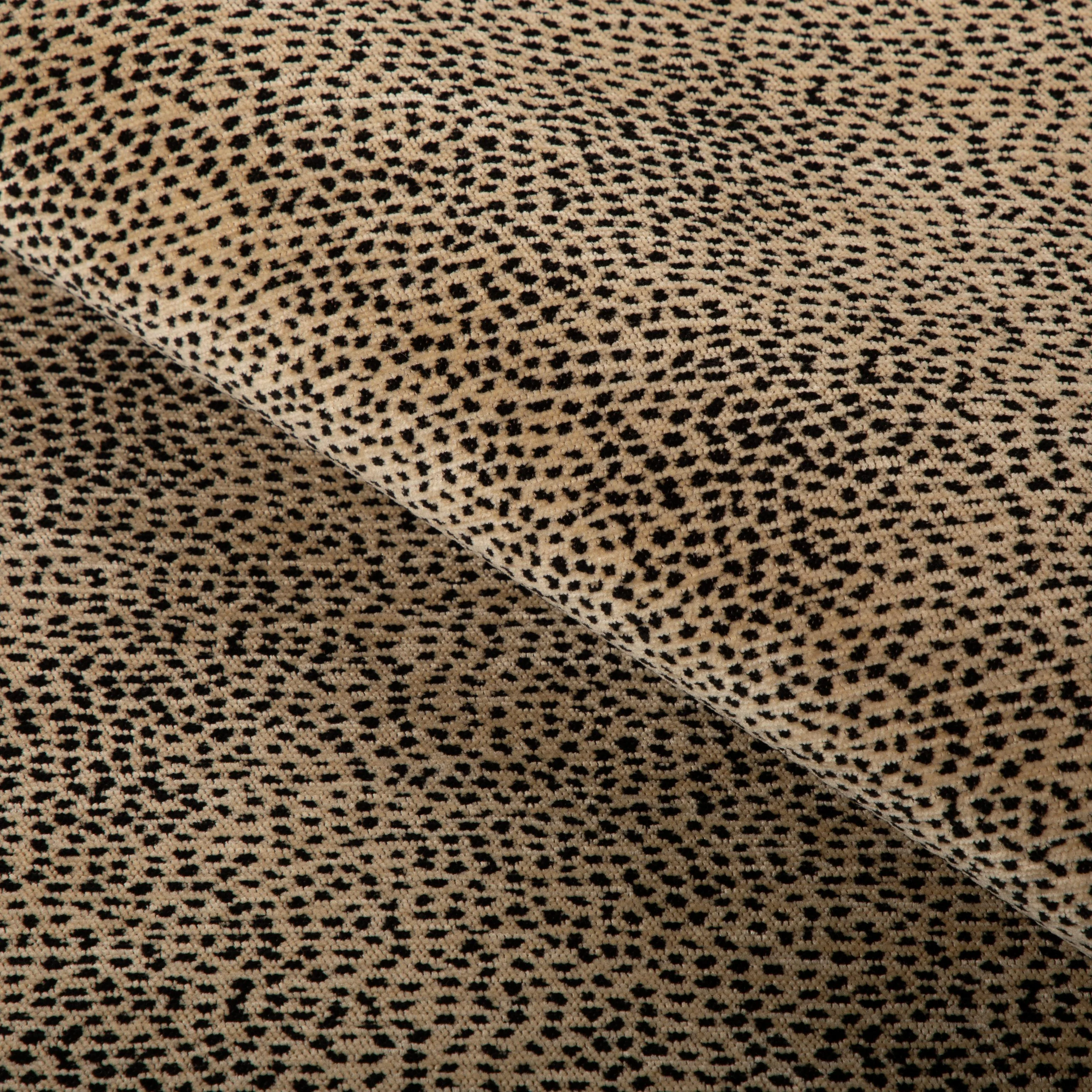 Kravet Design 37126 816 Upholstery Fabric - Image 4