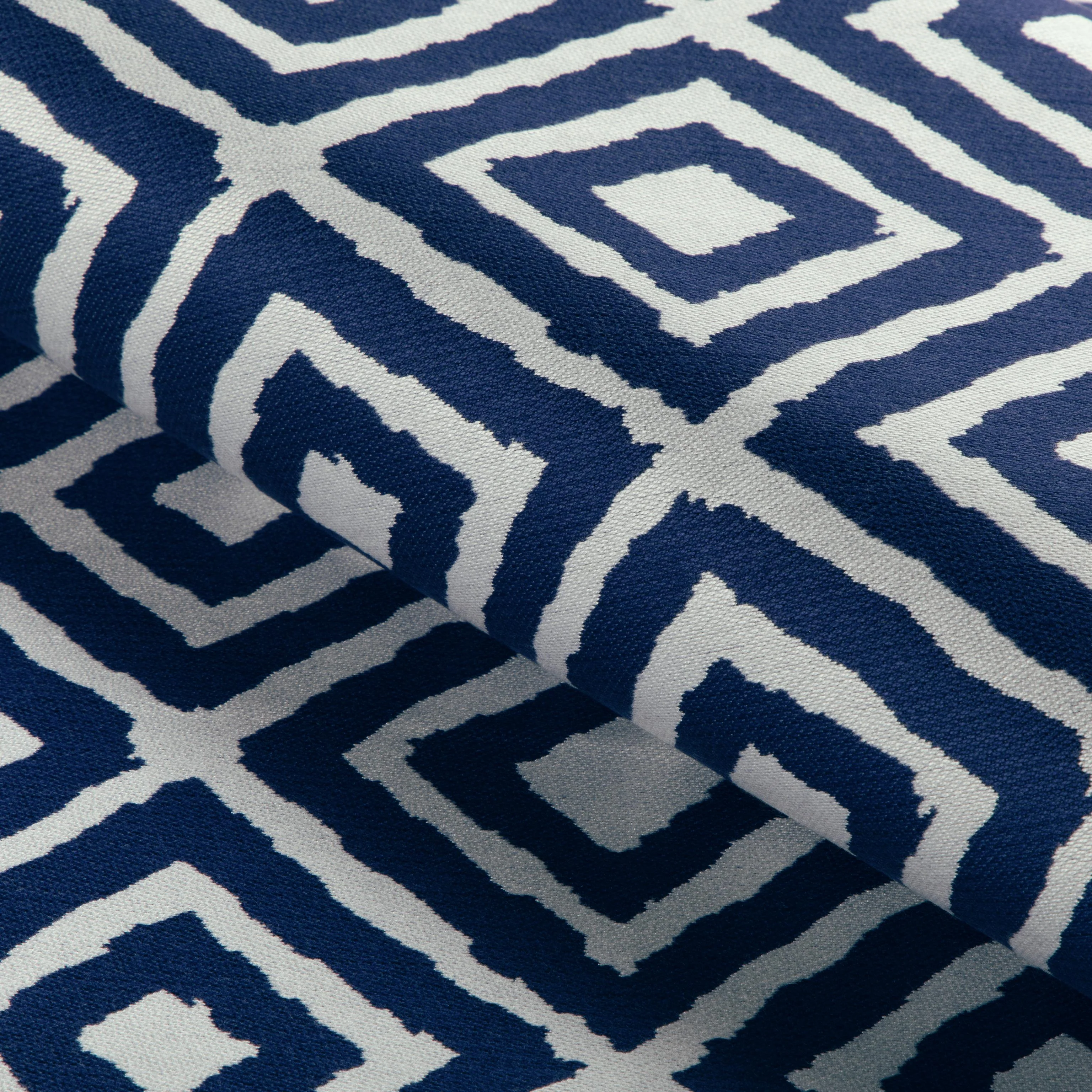 Kravet Design 37153 50 Upholstery Fabric - Image 4