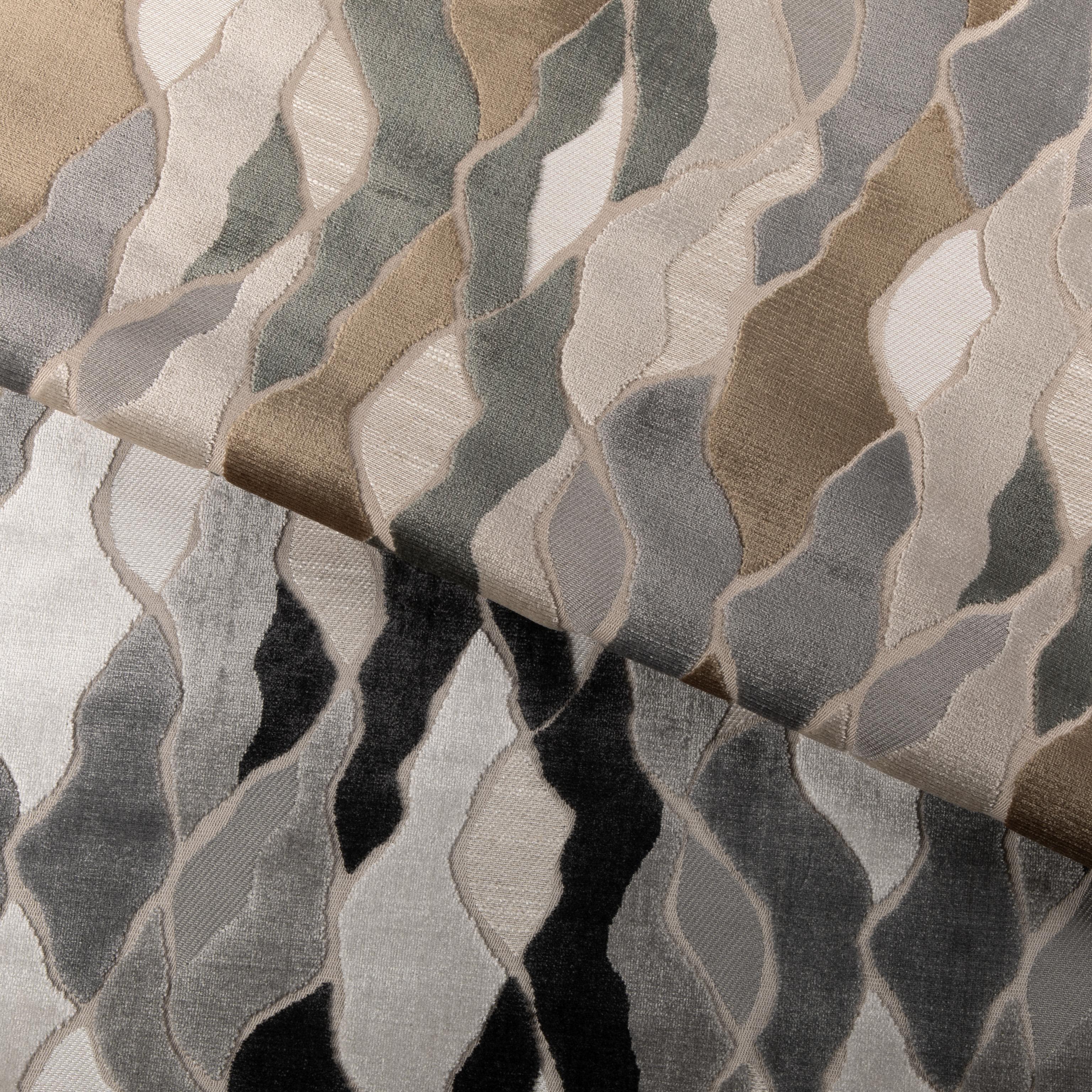 Kravet Design 37170 811 Upholstery Fabric - Image 5