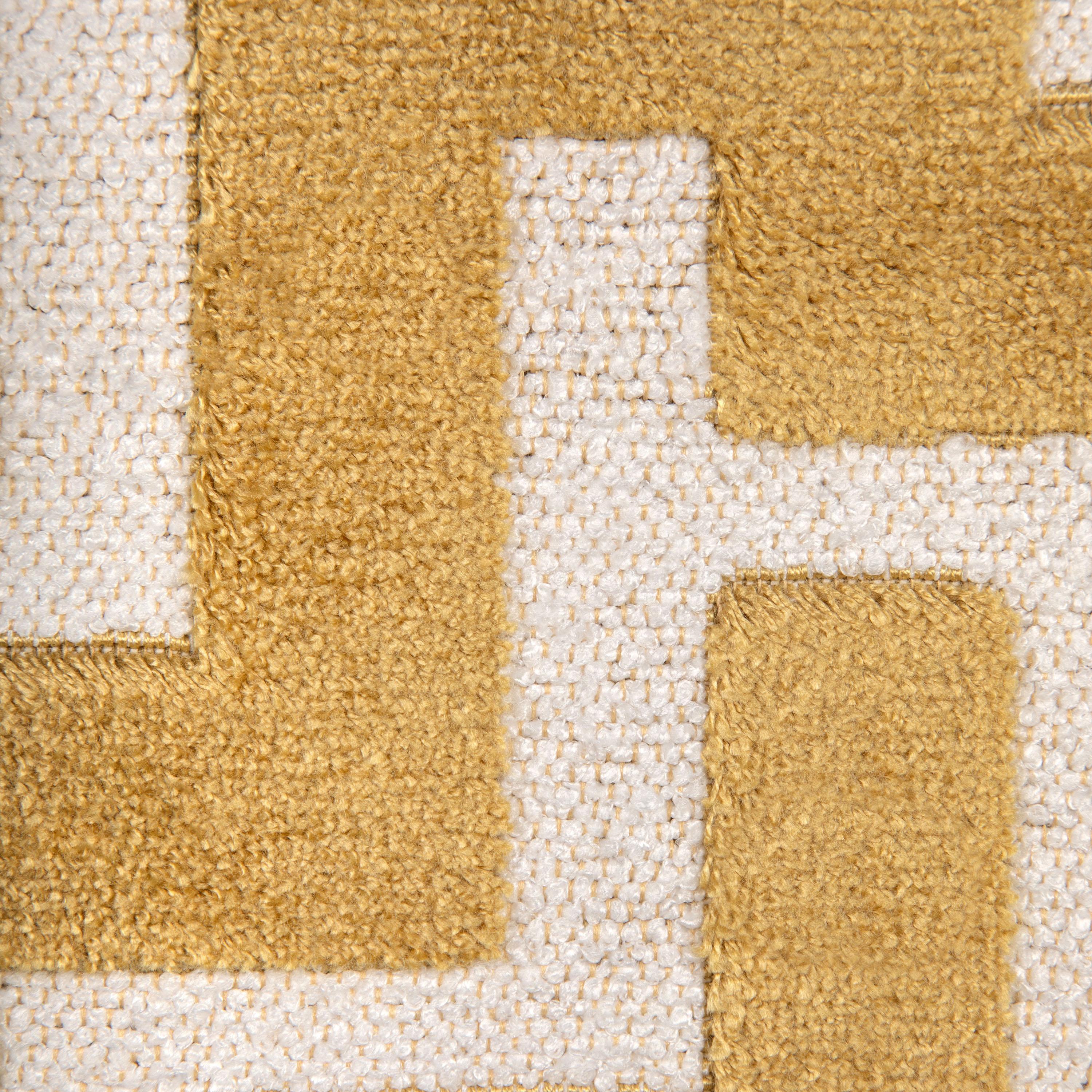 Kravet Design 37355 40 Upholstery Fabric - Image 3