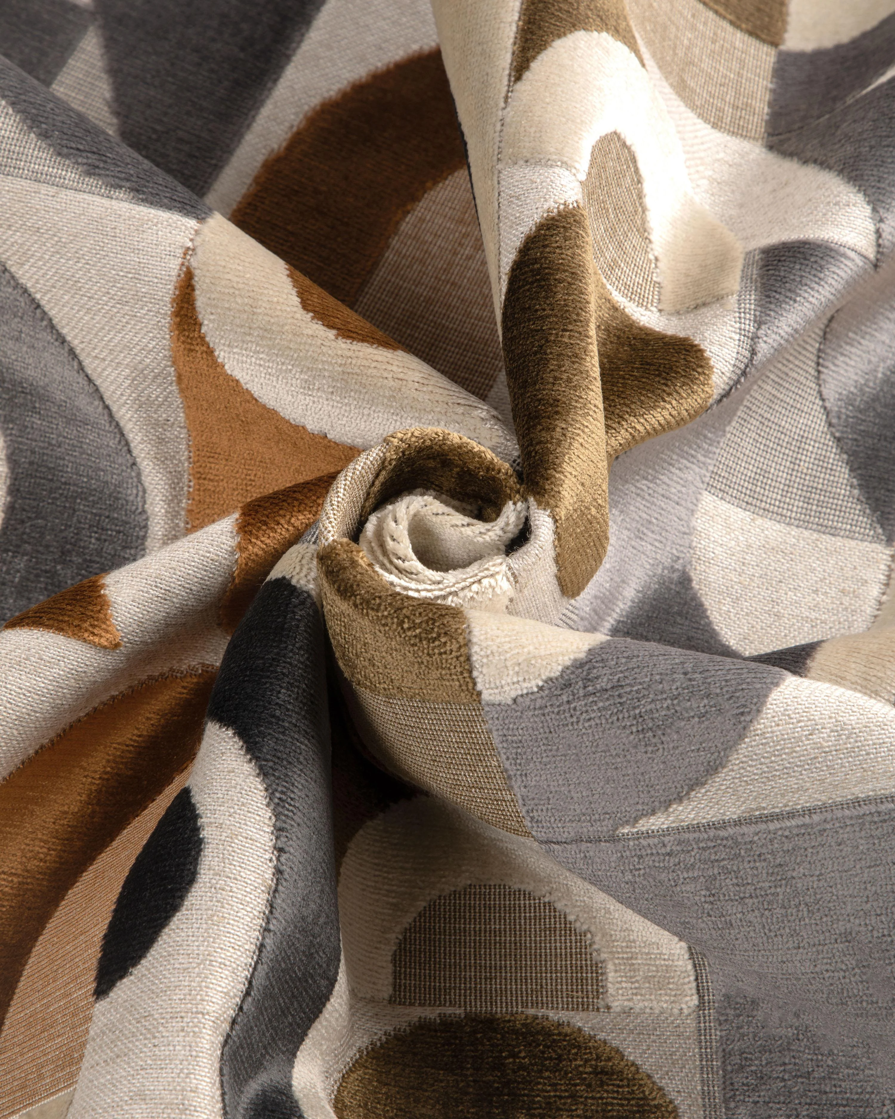 Kravet Design 37357 624 Upholstery Fabric - Image 4