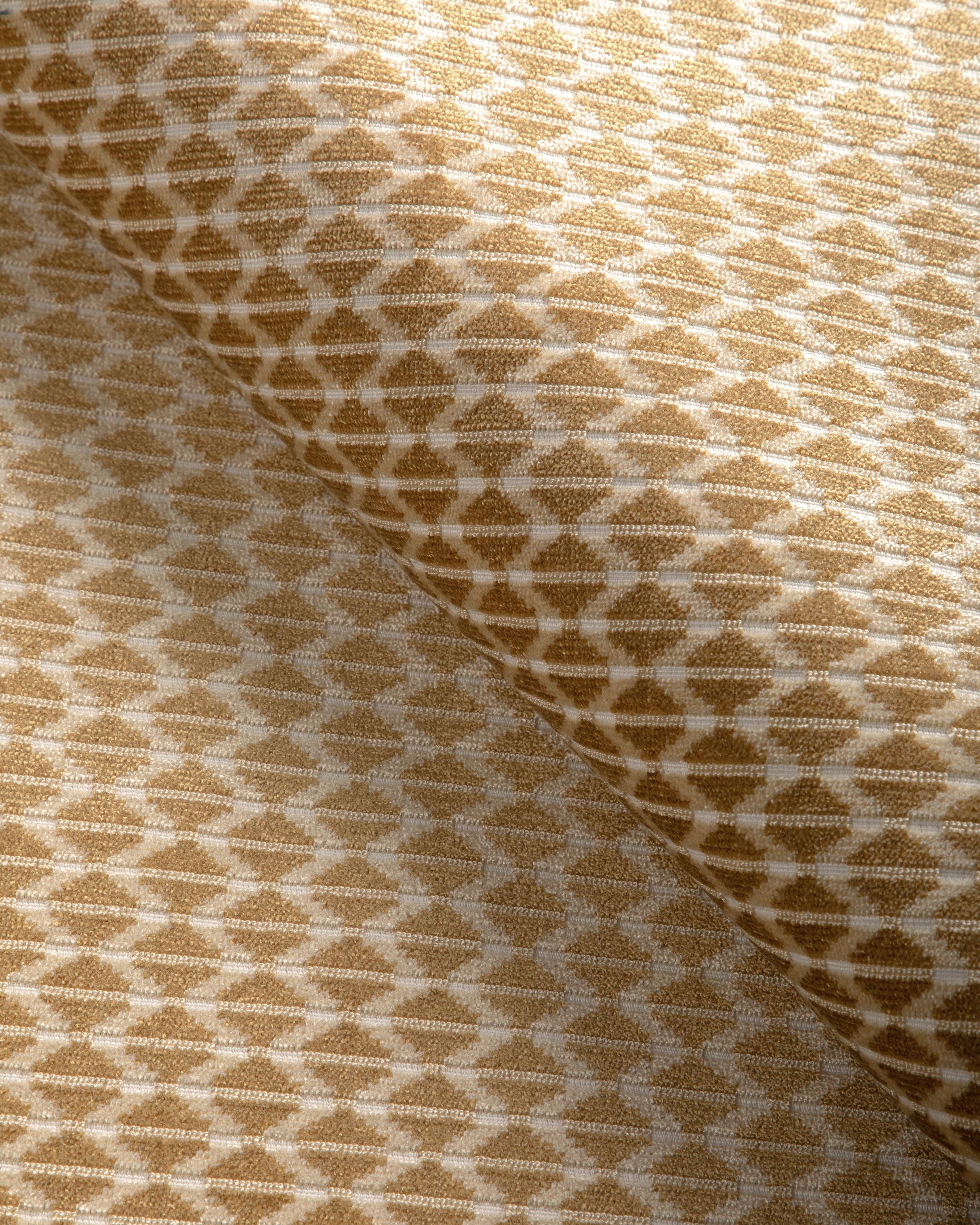 Kravet Design 37483 4 Upholstery Fabric - Image 4