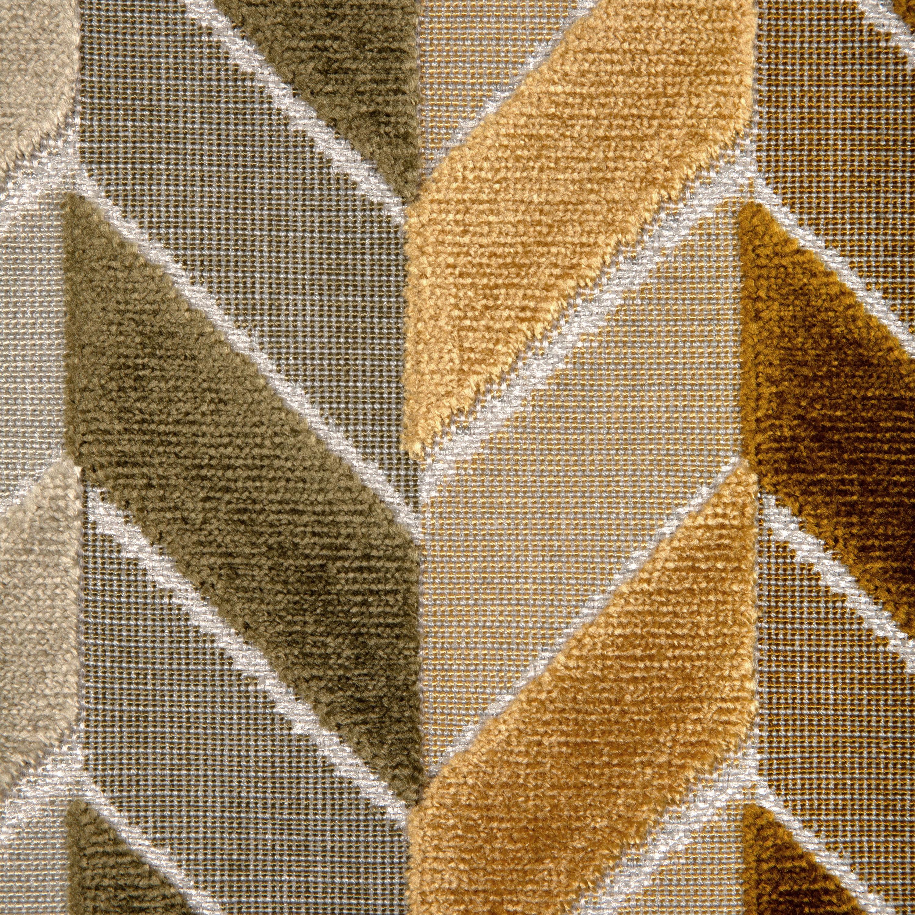 Kravet Design 37485 416 Upholstery Fabric - Image 3