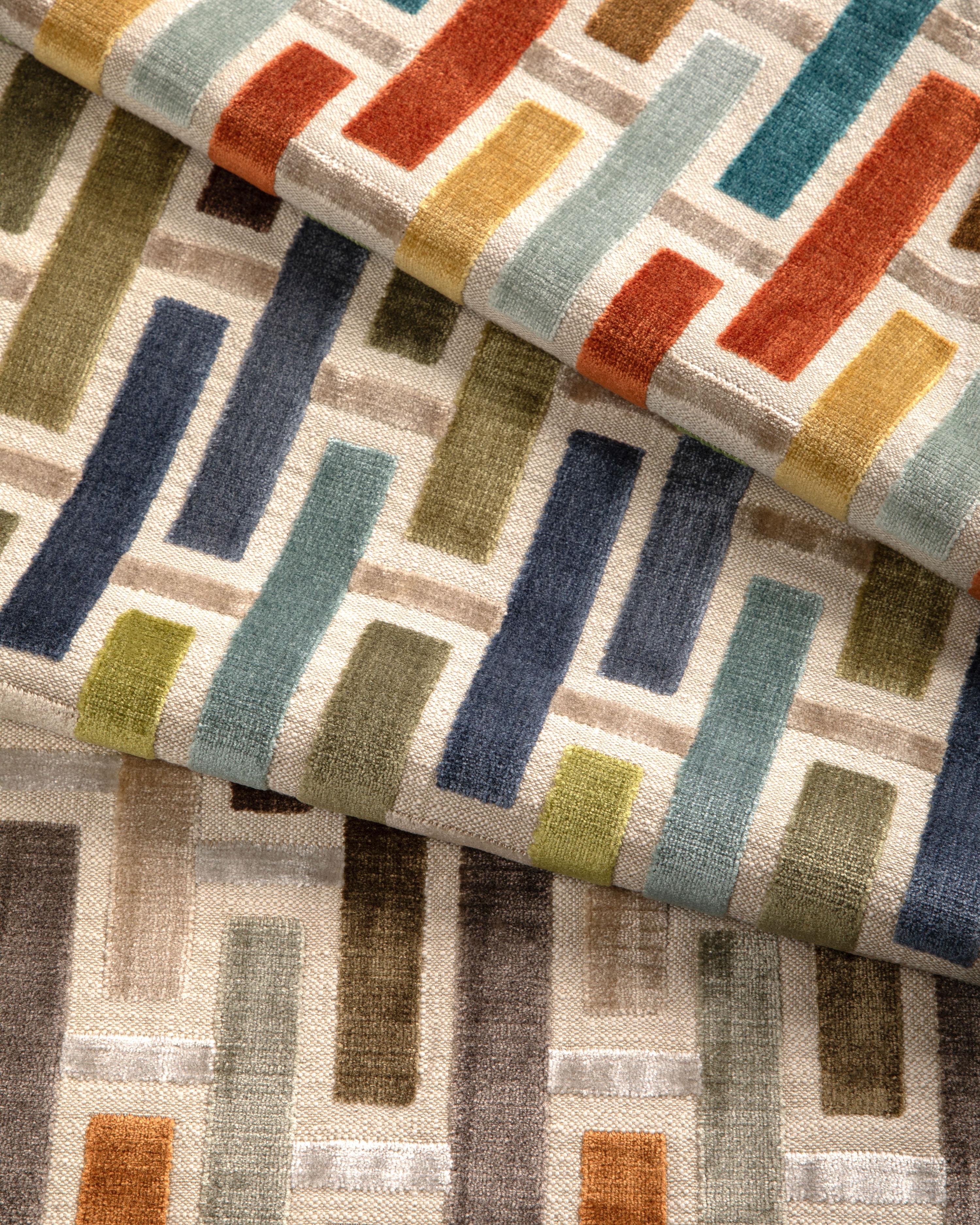 Kravet Design 37495 424 Upholstery Fabric - Image 5