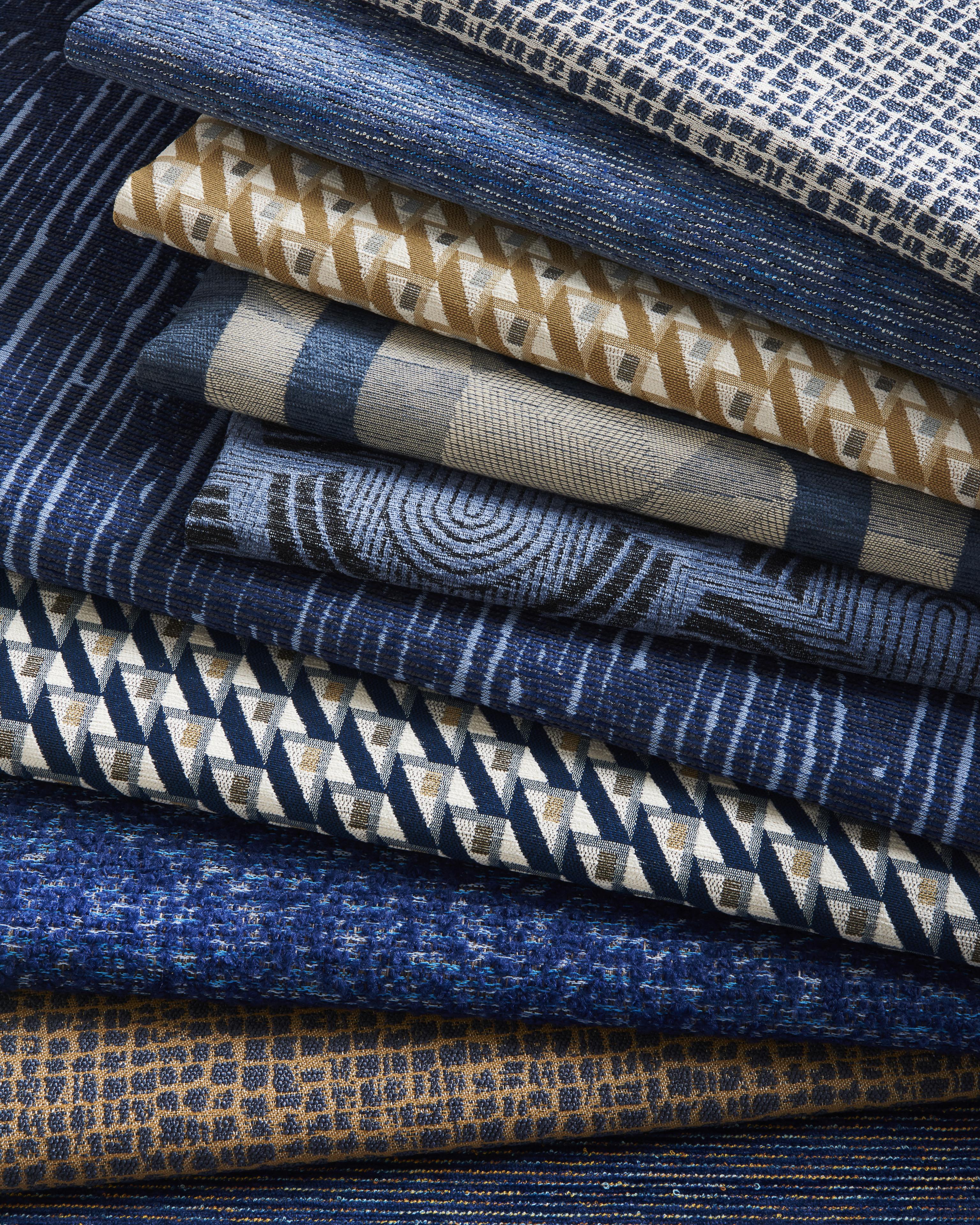 Kravet Jump Stone Bluestone Upholstery Fabric - Image 7