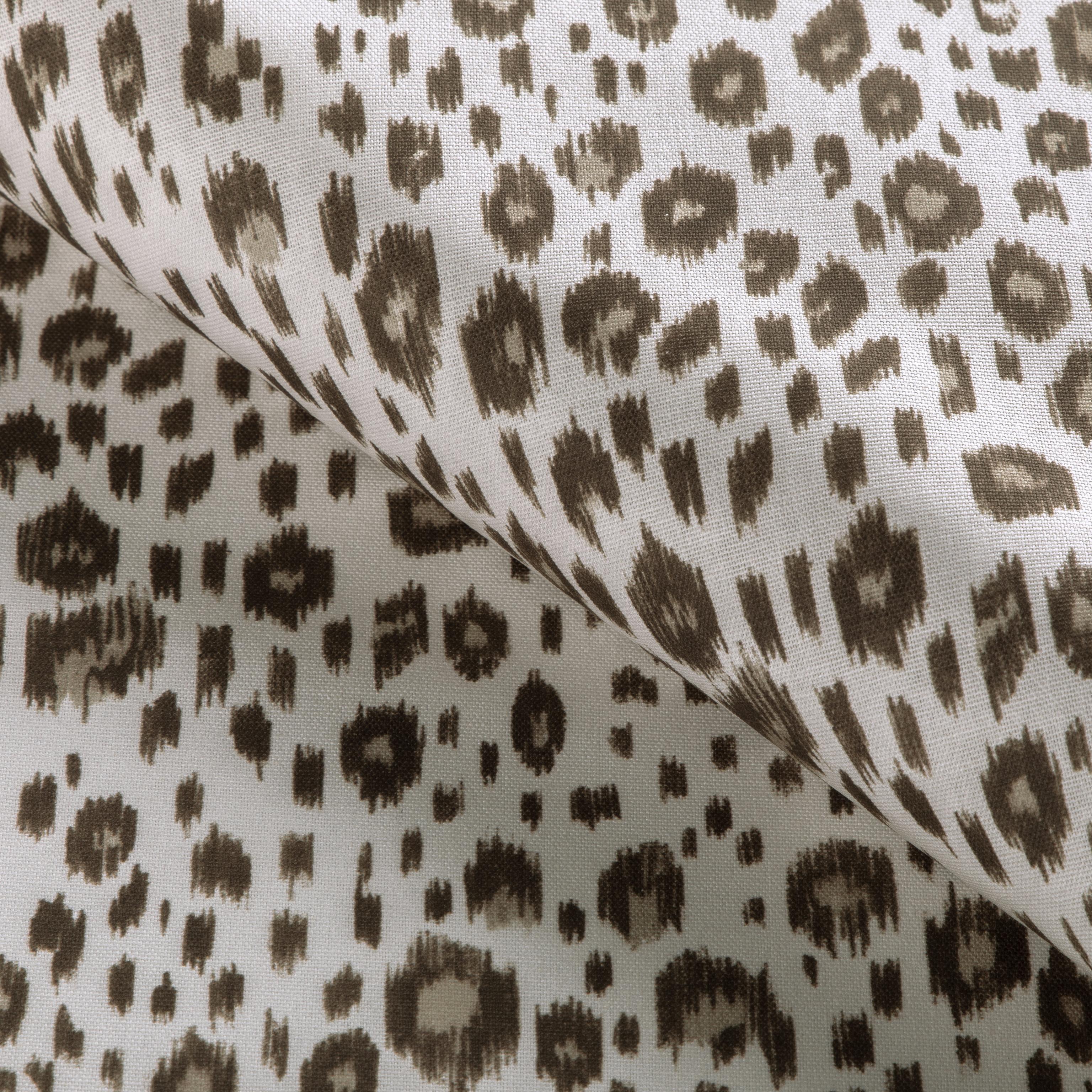 Kravet Leopardos Java Fabric - Image 4