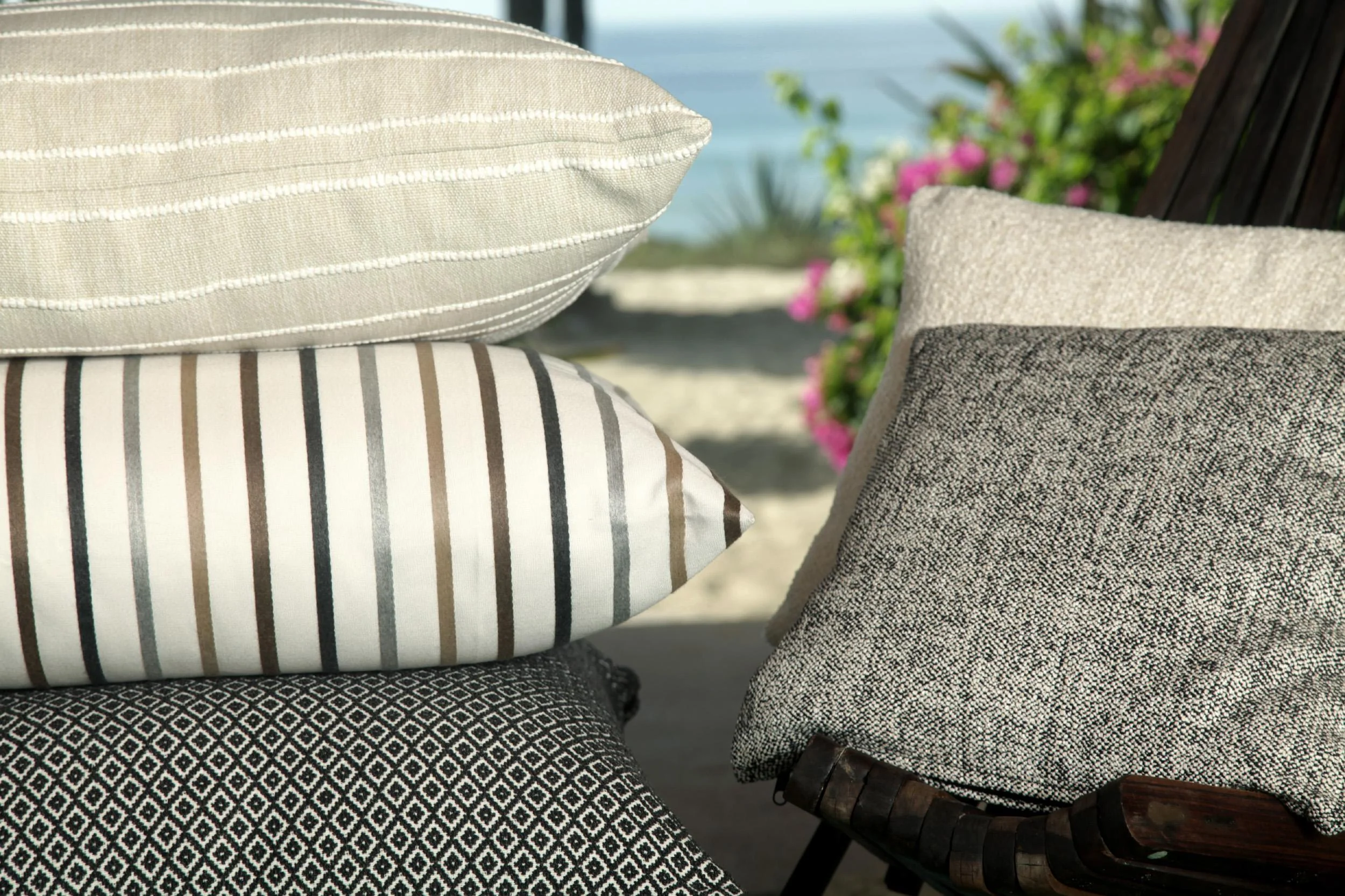 Kravet Off The Coast Silver Upholstery Fabric - Image 4