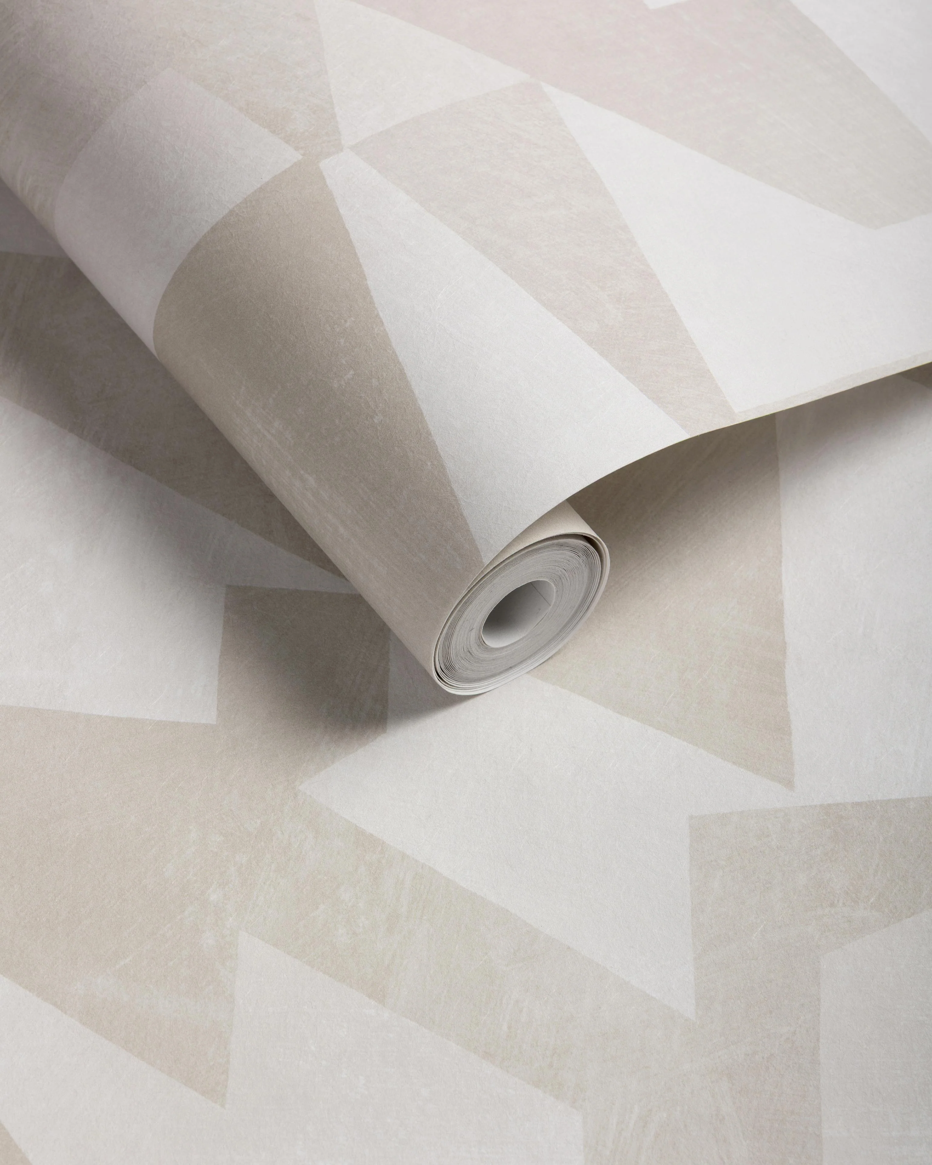 Kravet Shape Shifter Whisper Wallpaper - Image 5