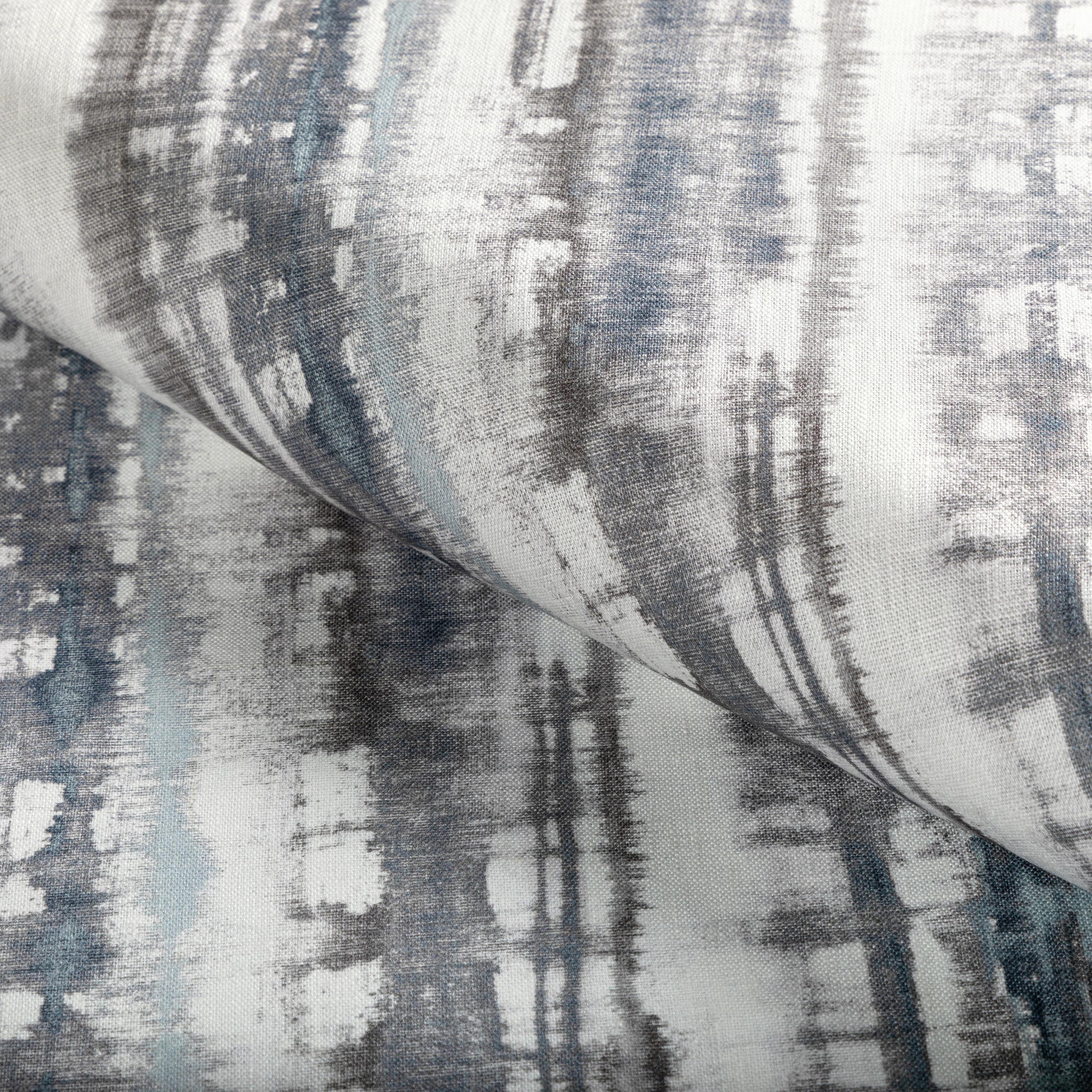 Kravet Summitview Chambray Fabric - Image 4
