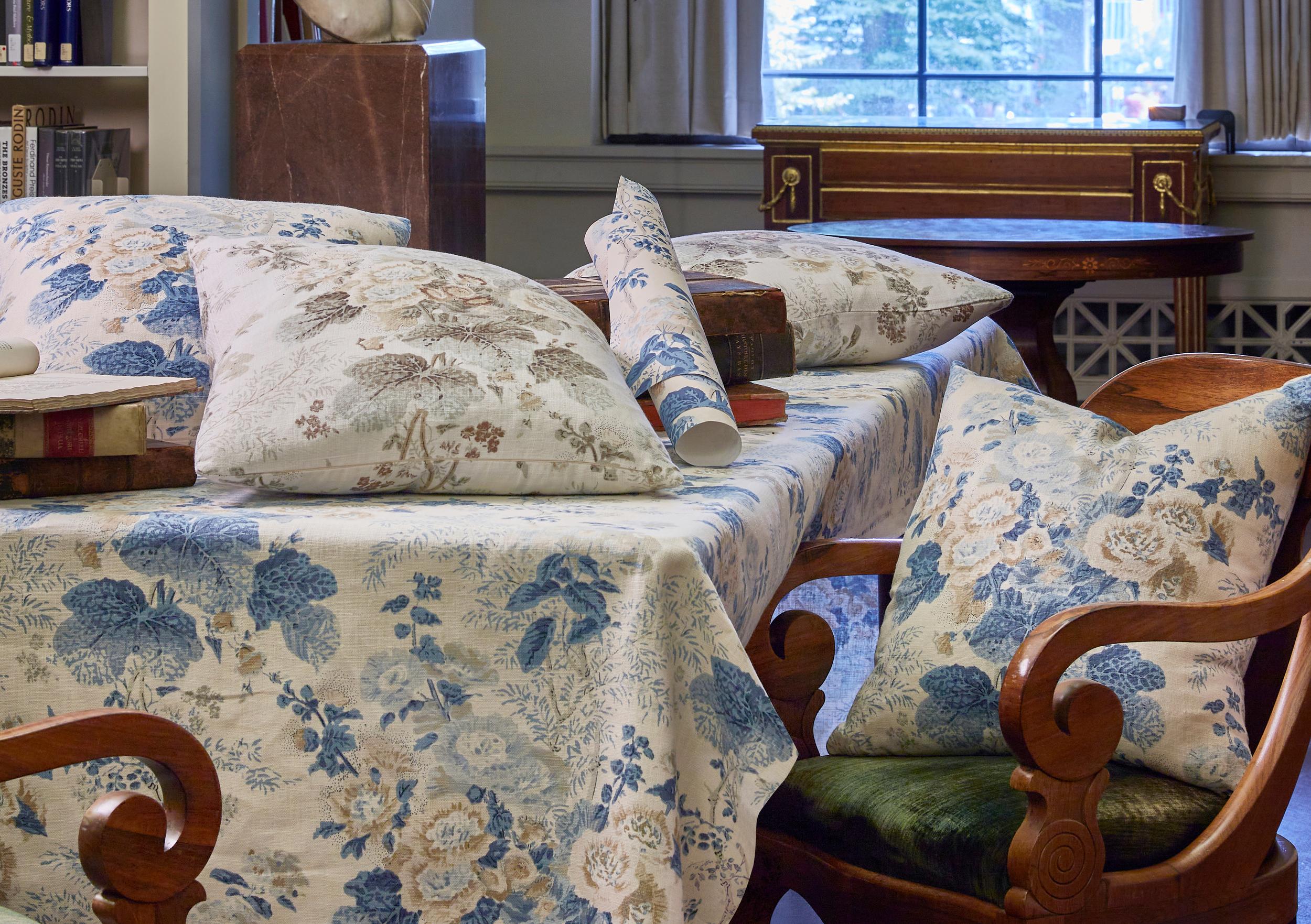 Lee Jofa Althea Linen Delft Fabric - Image 7