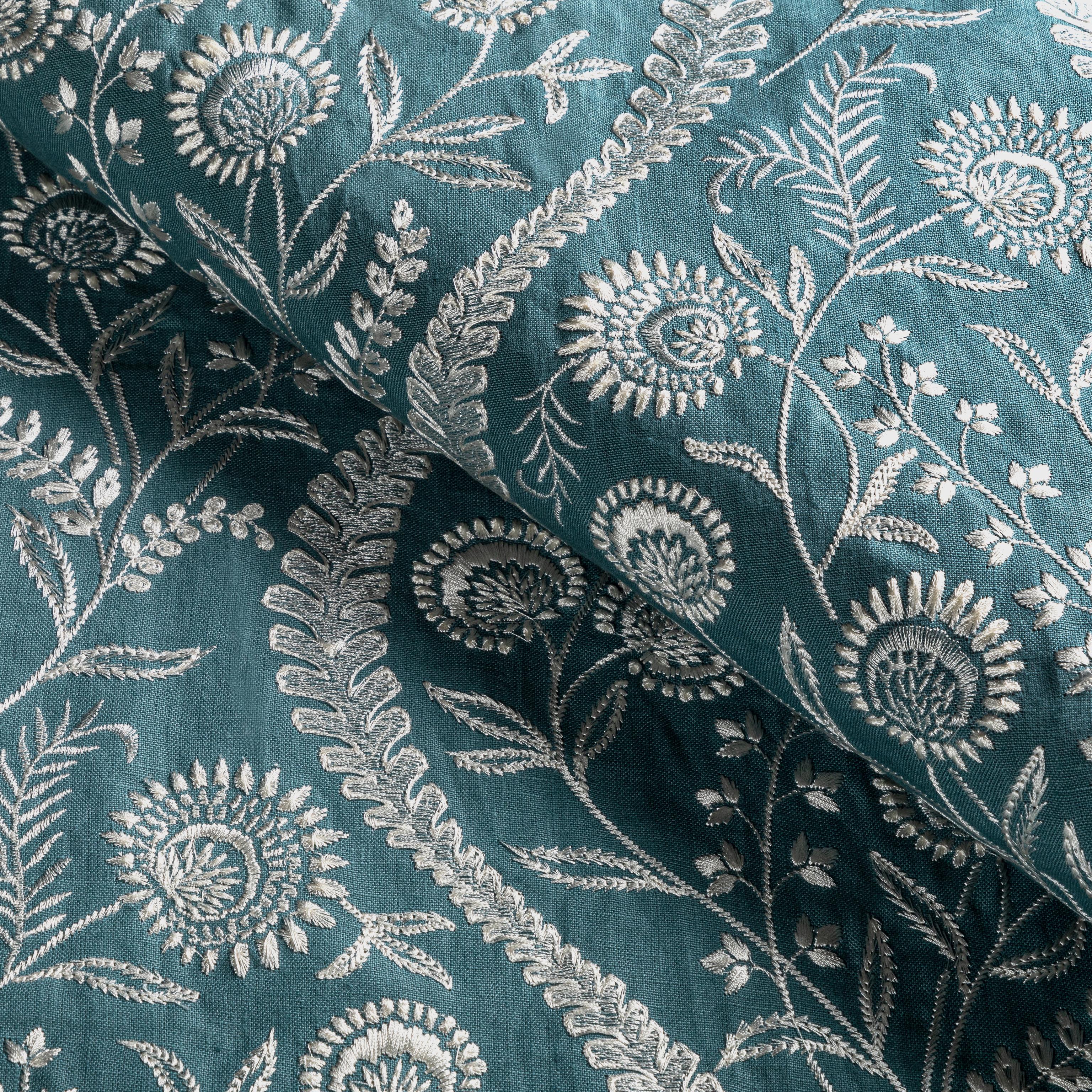 Lee Jofa Floriblanca Blue Fabric - Image 4
