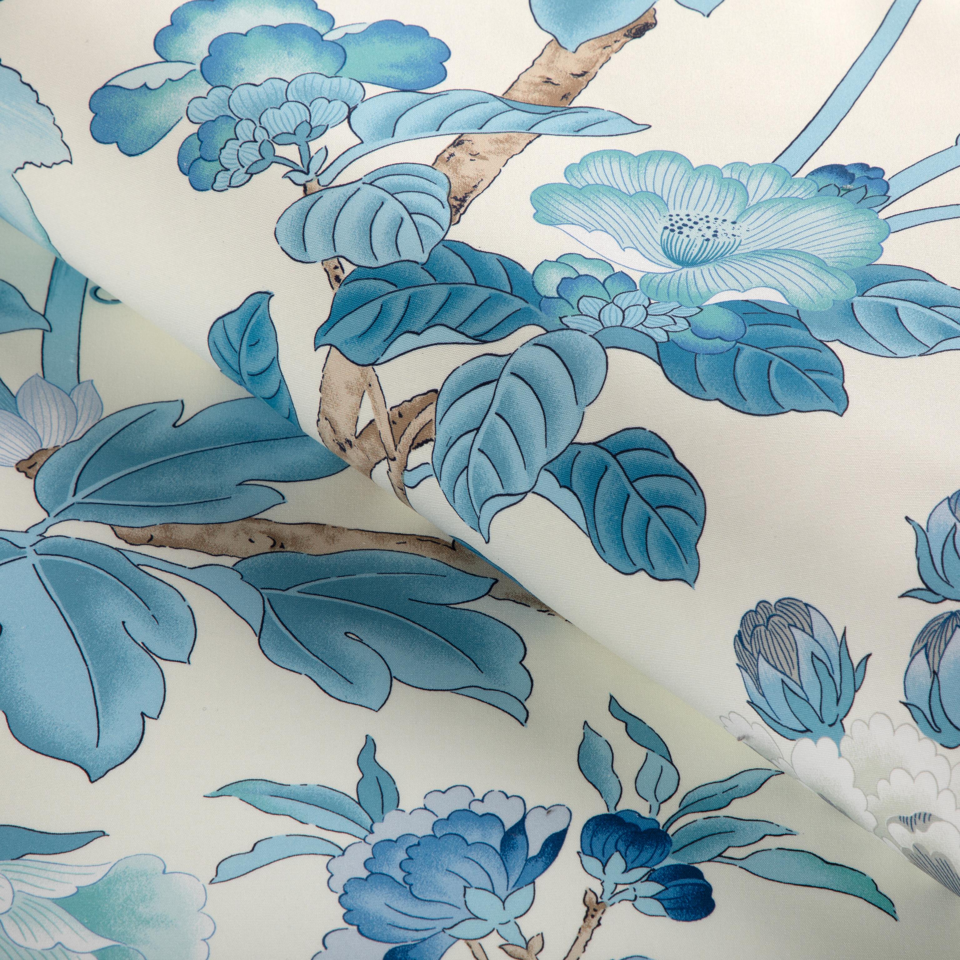 Lee Jofa Gardenia Print Delft/Sky Fabric - Image 4