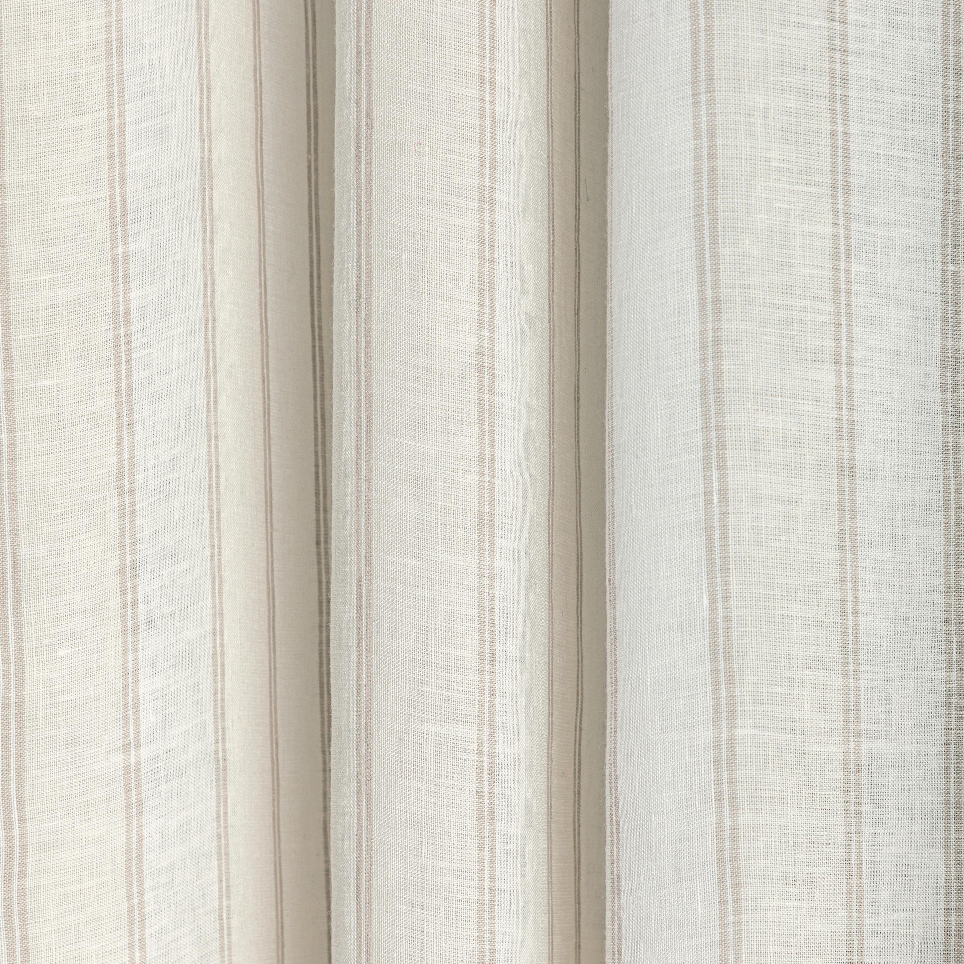 Lee Jofa Humphrey Sheer Buff Drapery Fabric - Image 4