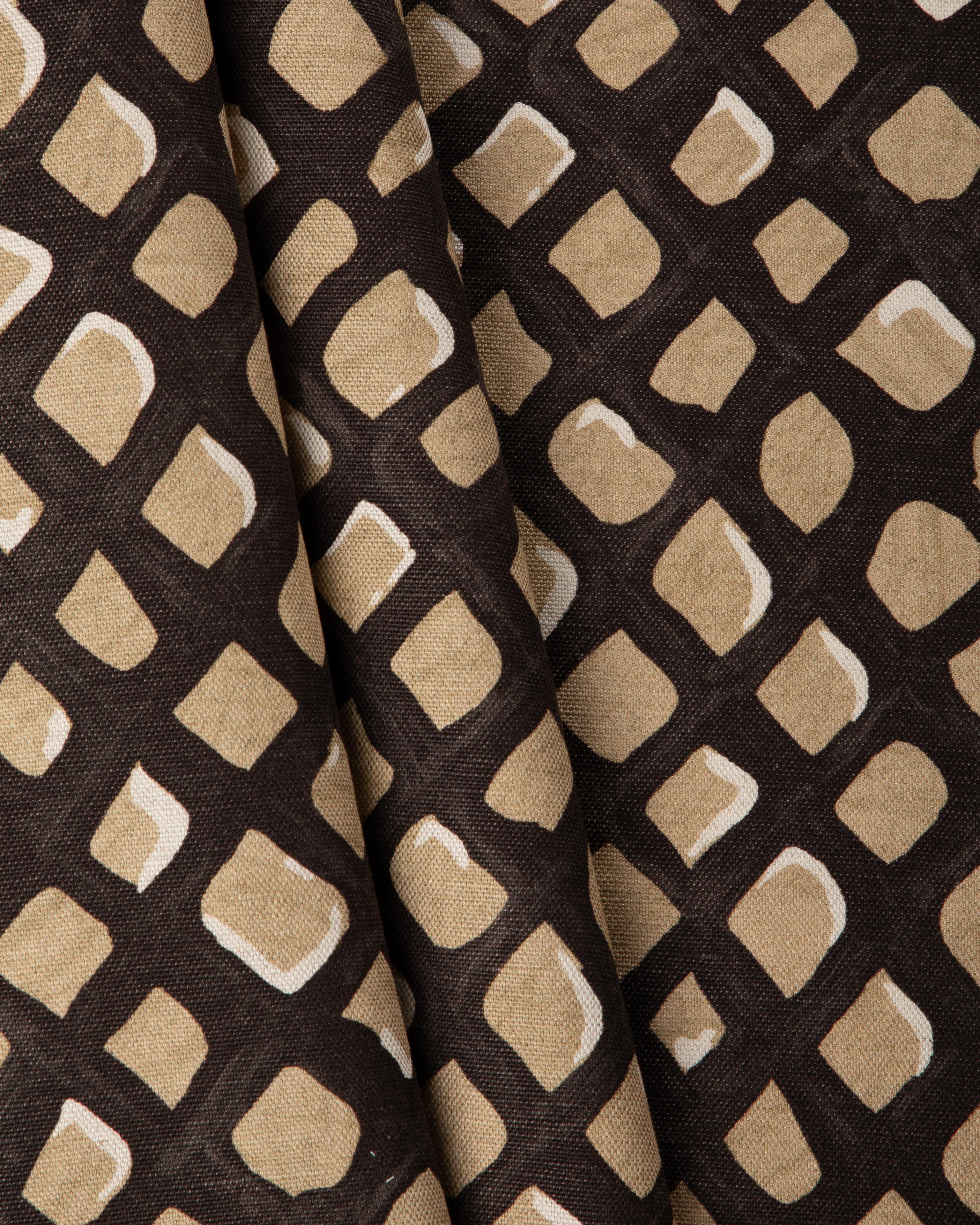 Lee Jofa Lenox Print Buff Fabric - Image 4
