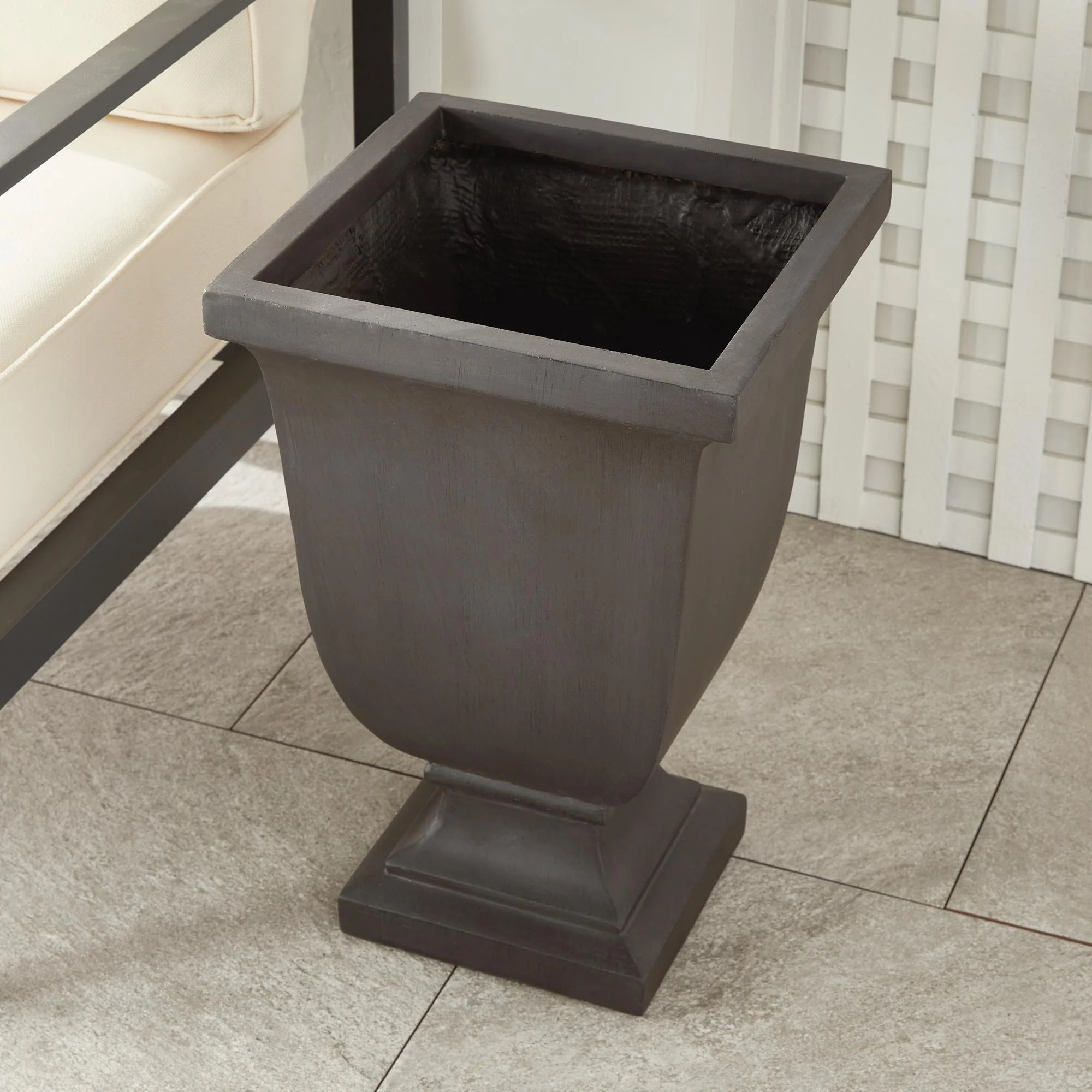 Napa Antique Black Fibreclay Beckett Sq Footed Planter Small - Image 2
