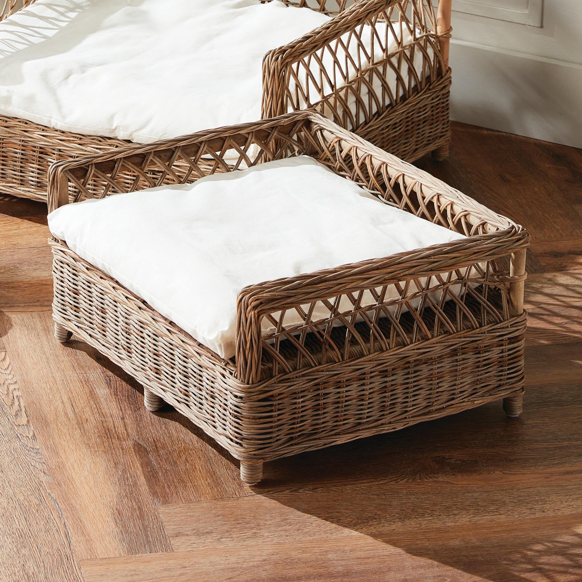 Napa Gray Normandy Pet Bed Small - Image 4