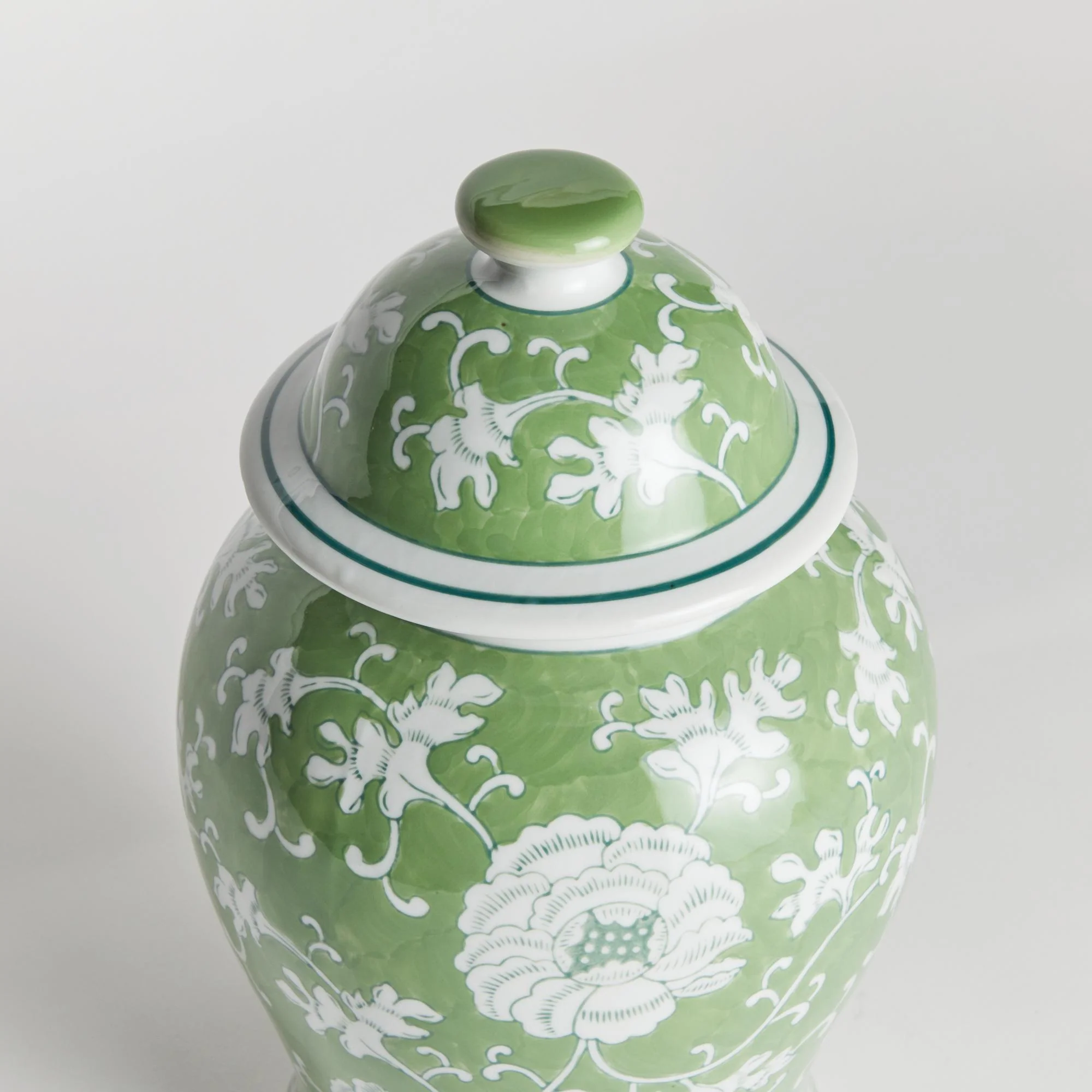 Napa Green/White Imperial Lotus Lidded Ginger Jar - Image 2
