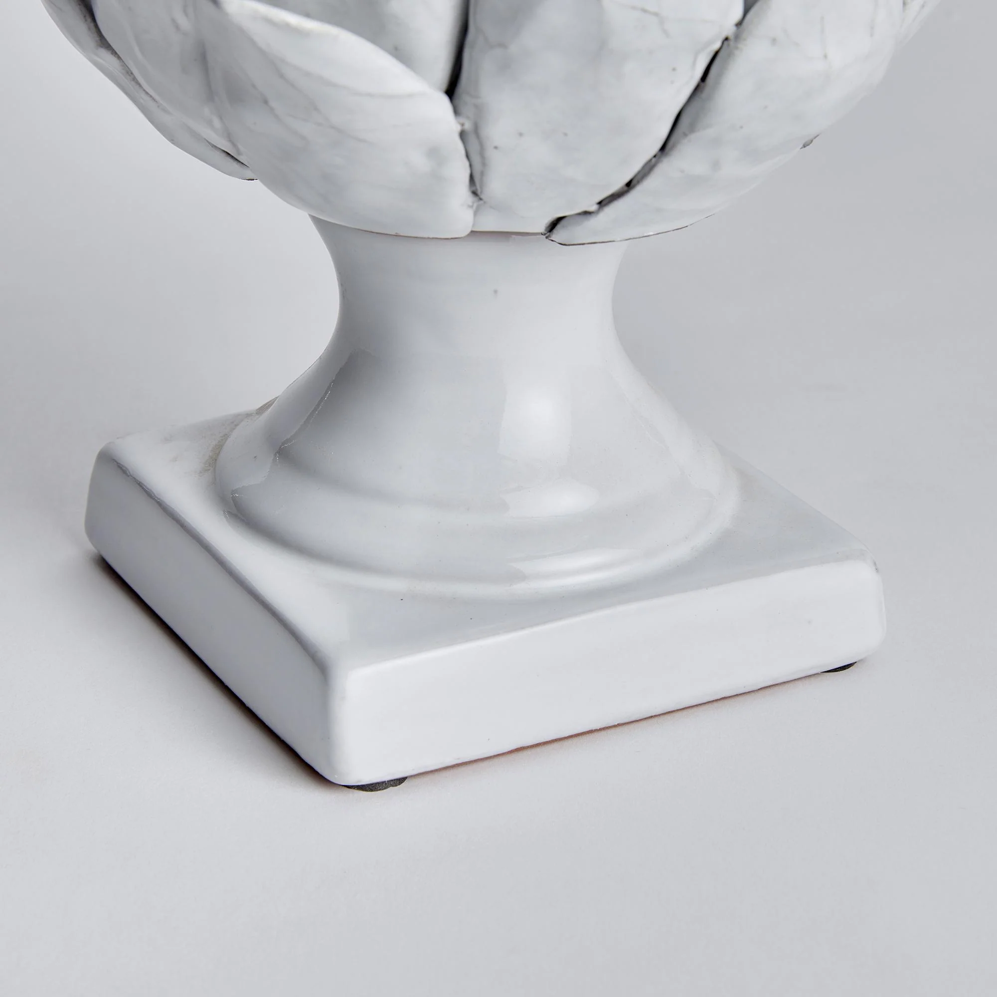 Napa White Artichoke Finial Large - Image 3