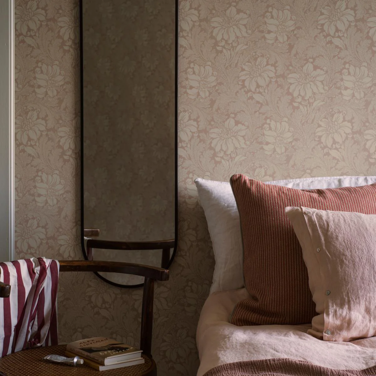 Schumacher Acanthus Garden Blush Wallpaper - Image 3