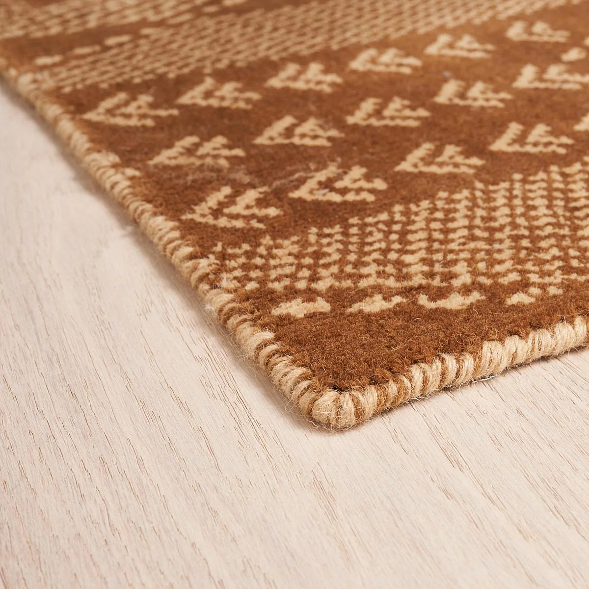 Schumacher Brown 10' X 14' Fitzgerald Rug - Image 4